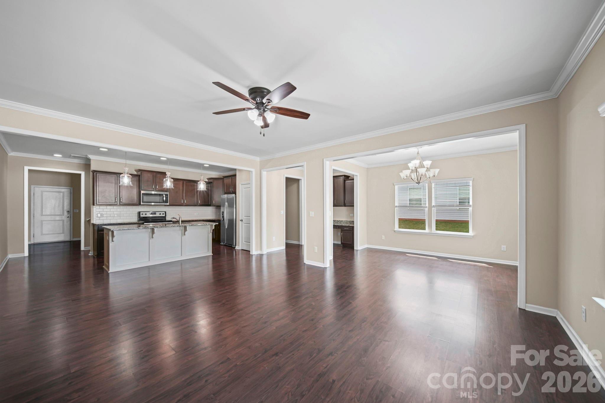Pikeview Place - Residential