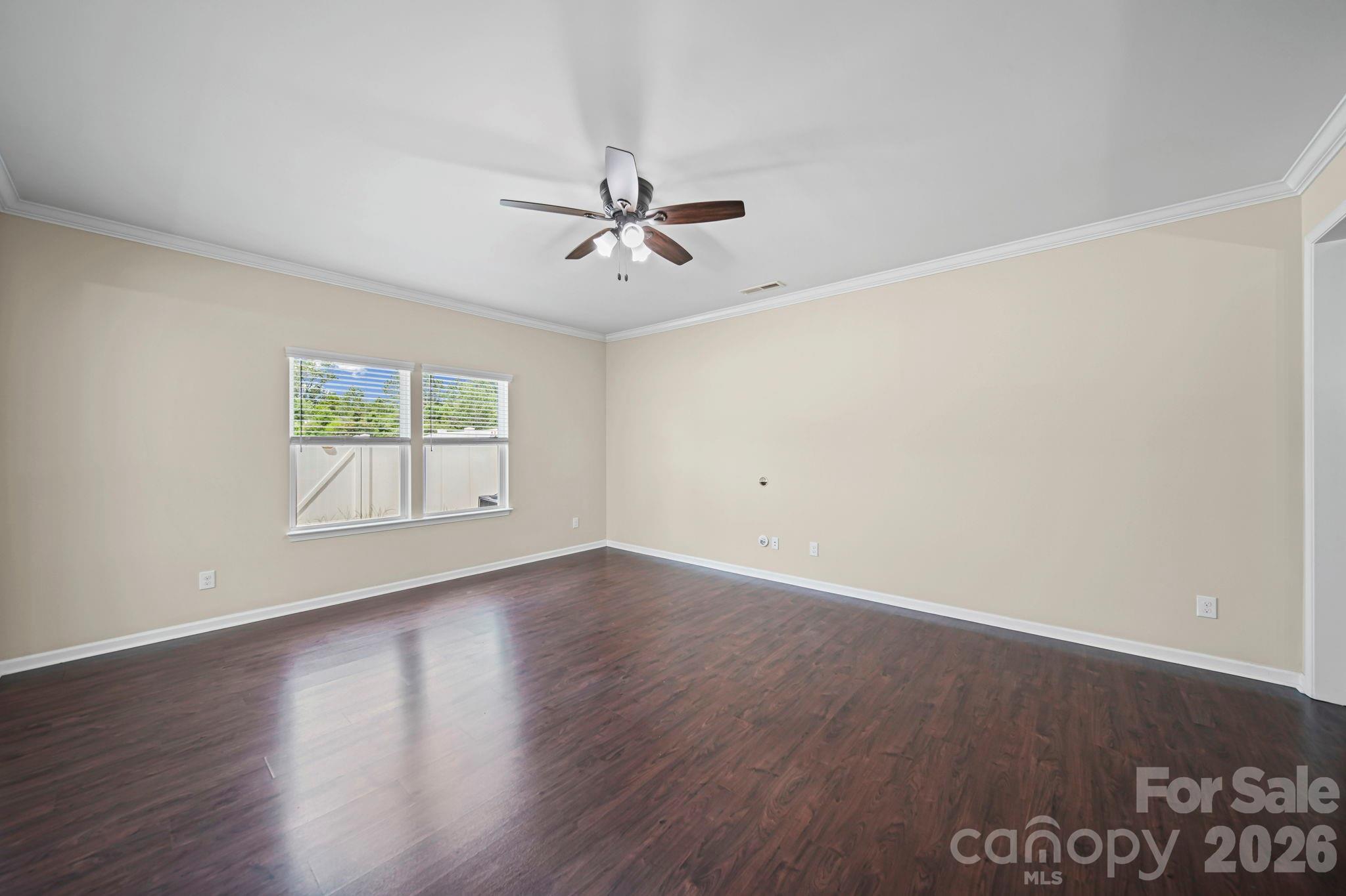 Pikeview Place - Residential