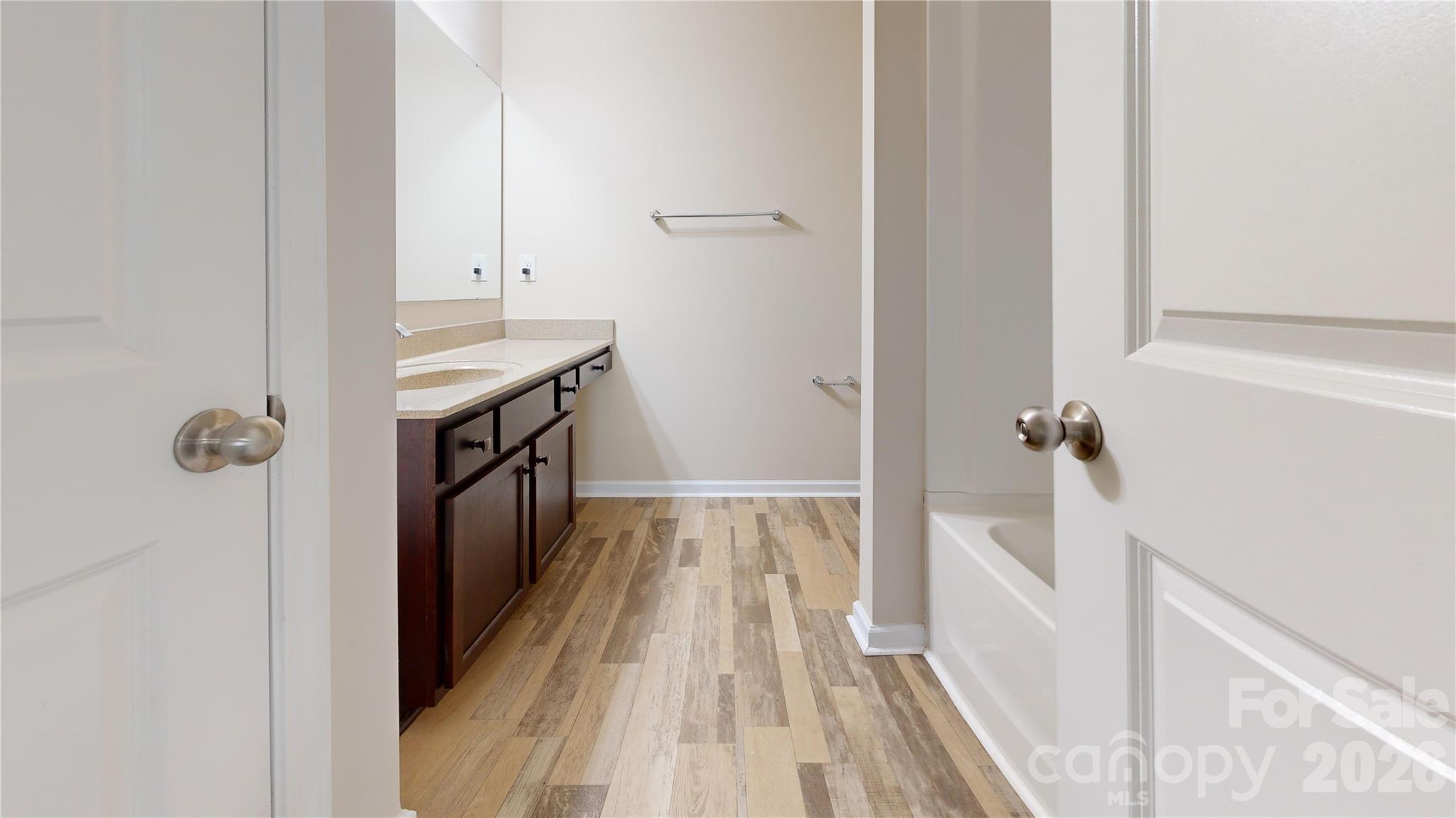 Pikeview Place - Residential