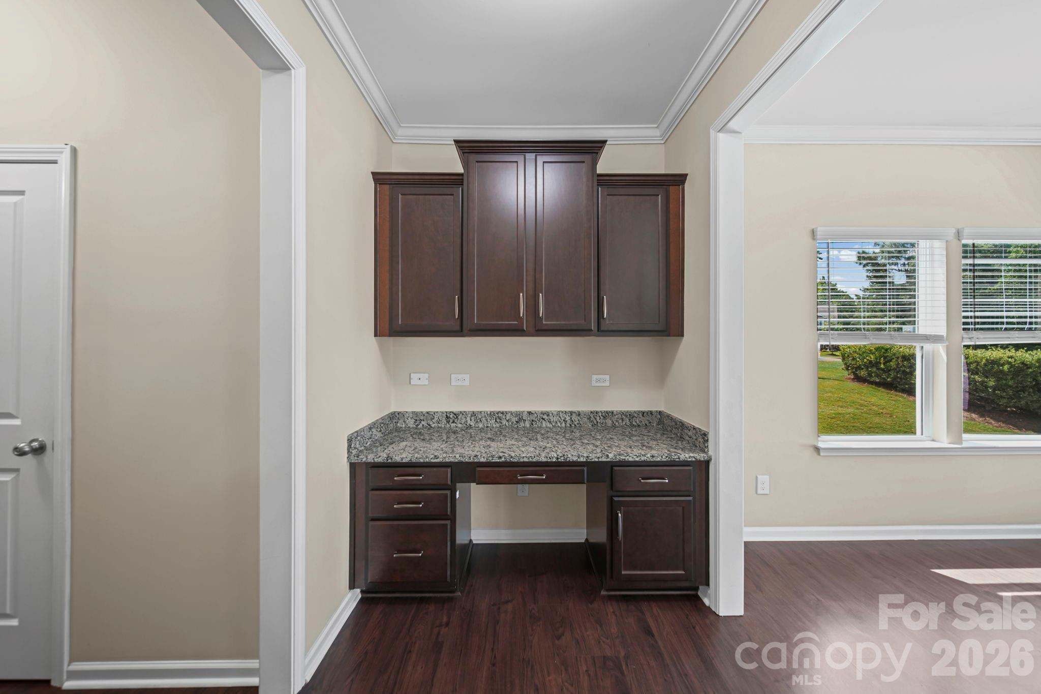 Pikeview Place - Residential