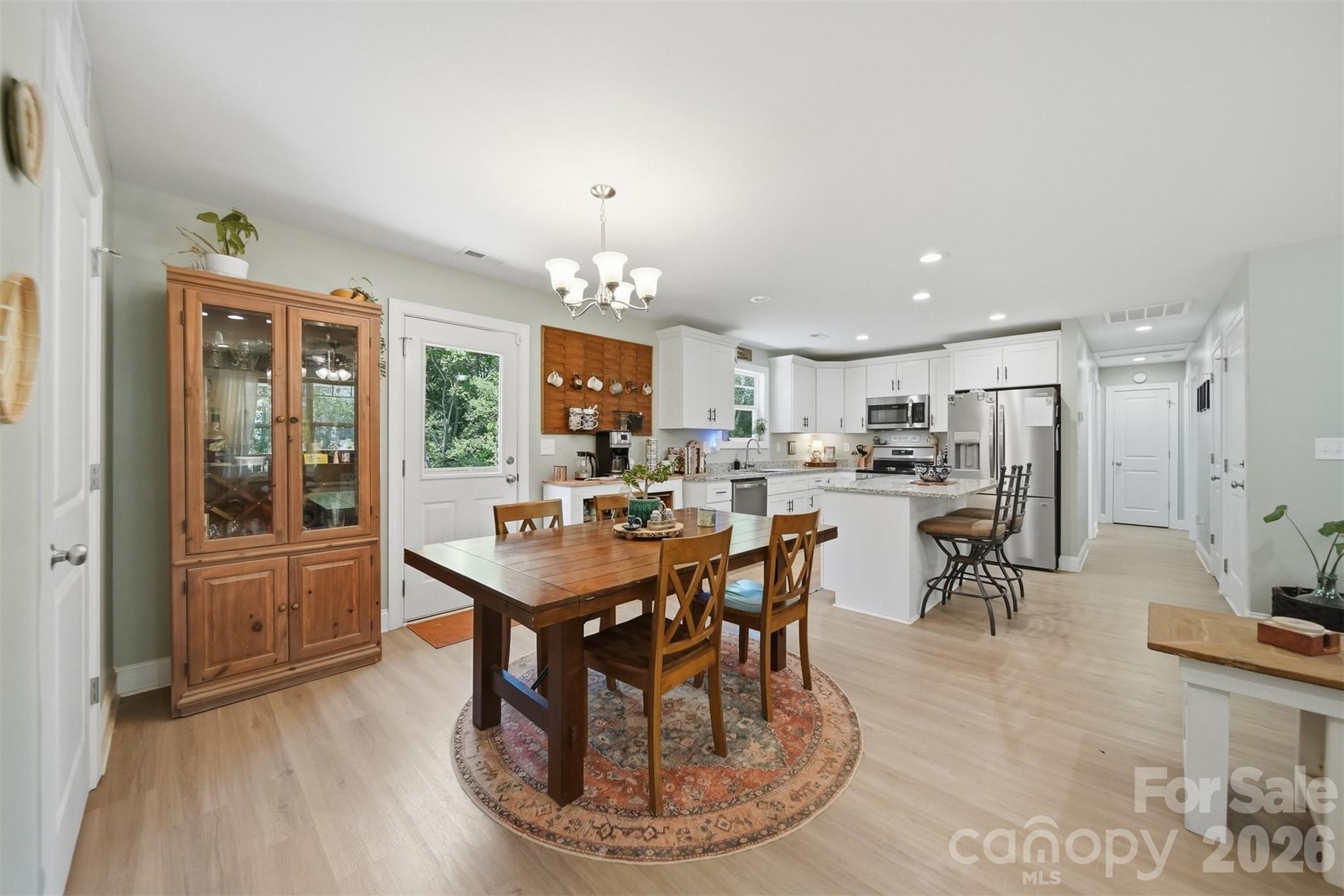 Janettes Way - Residential