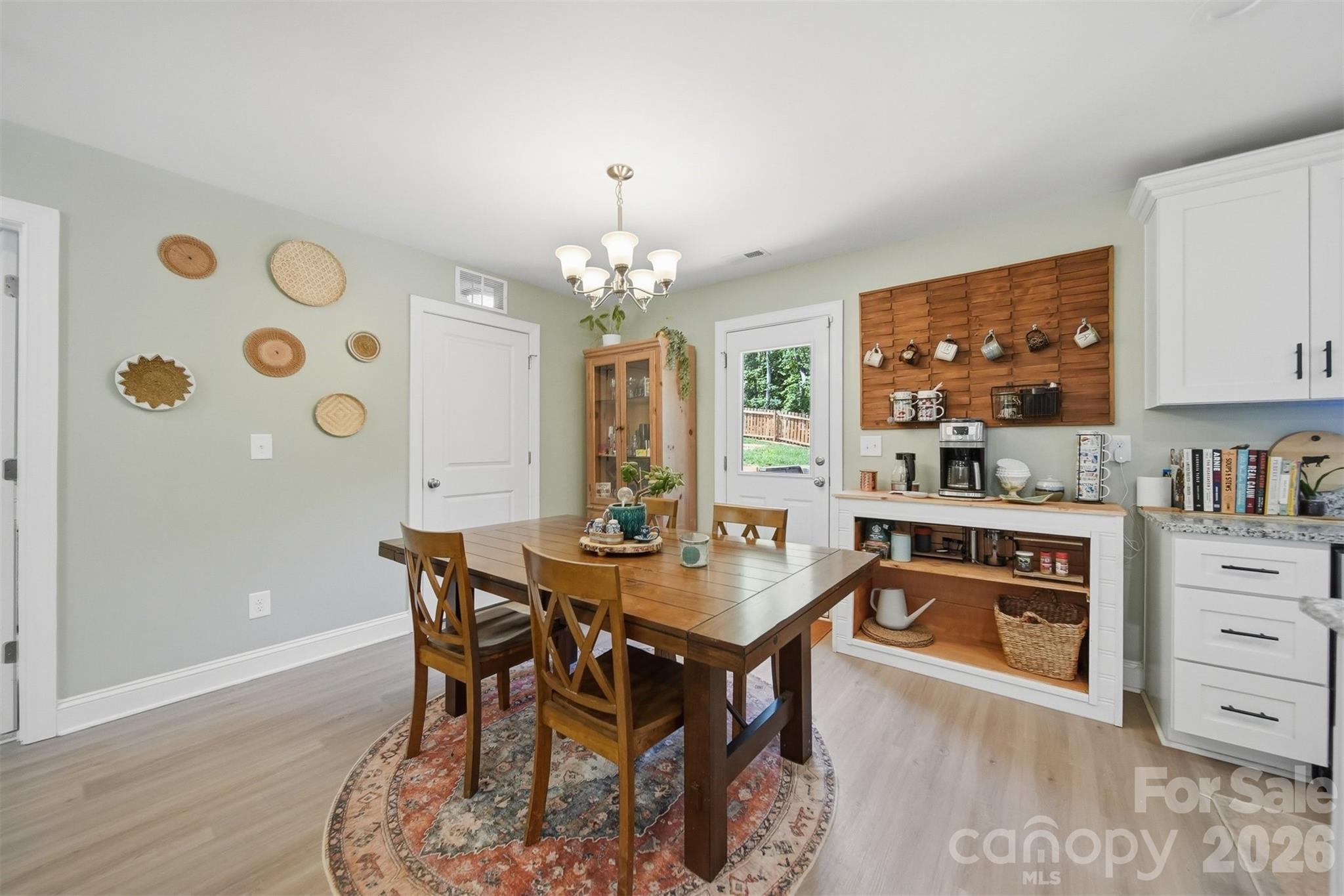 Janettes Way - Residential