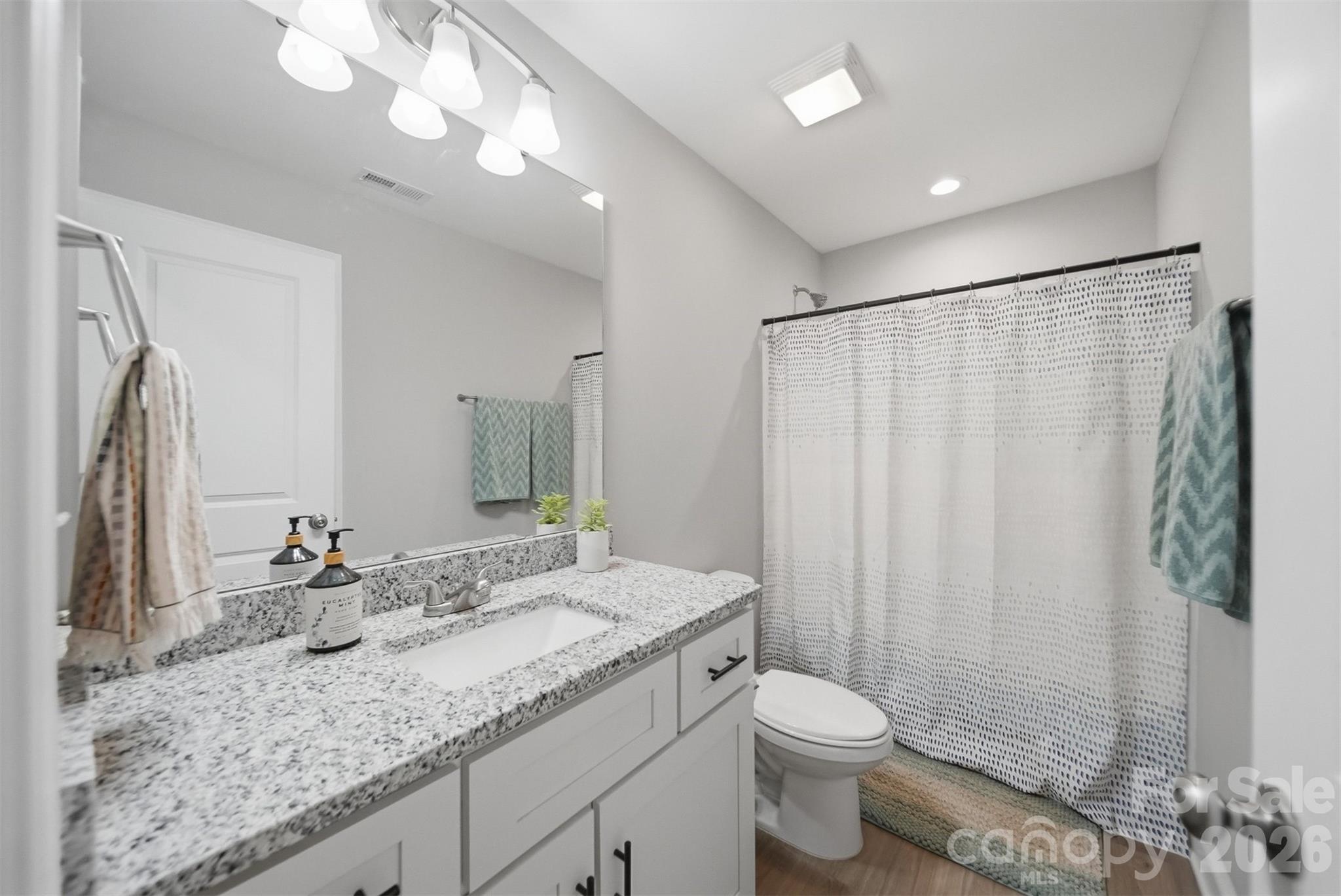 Janettes Way - Residential