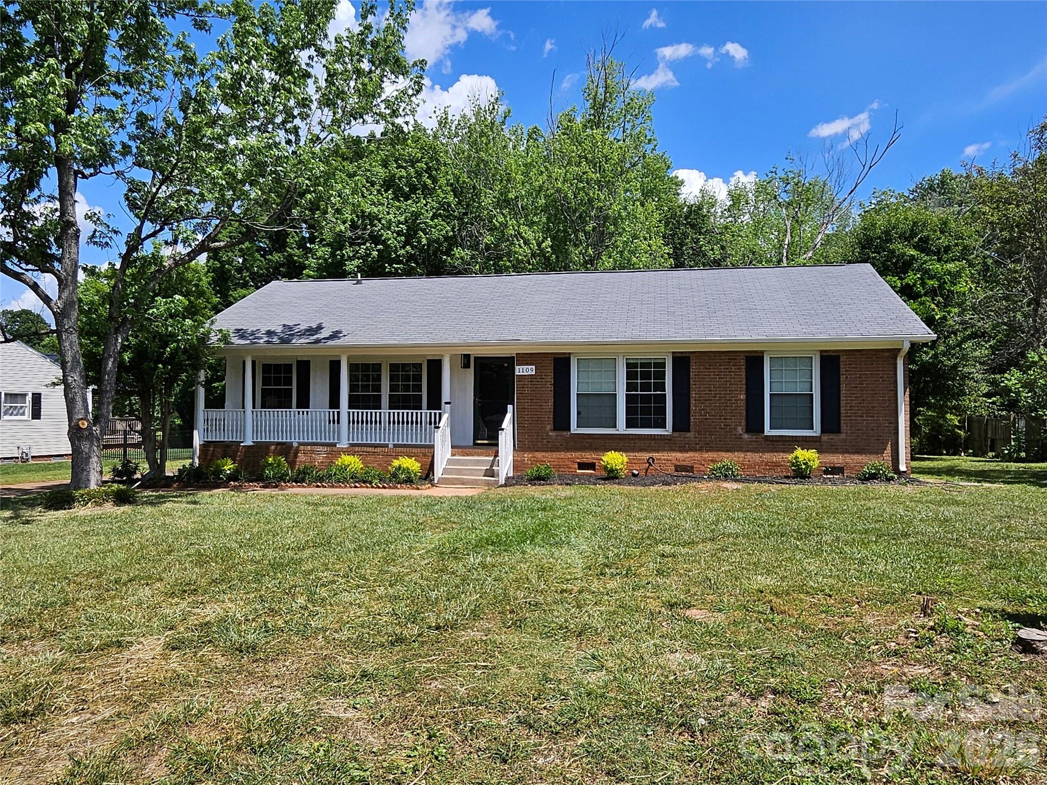Wood Hollow - Residential