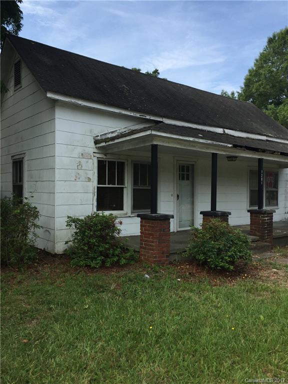 Banked owned home. Home is being sold as is. Nice corner lot and the home has a carport. Three bedrooms and lots of potential.