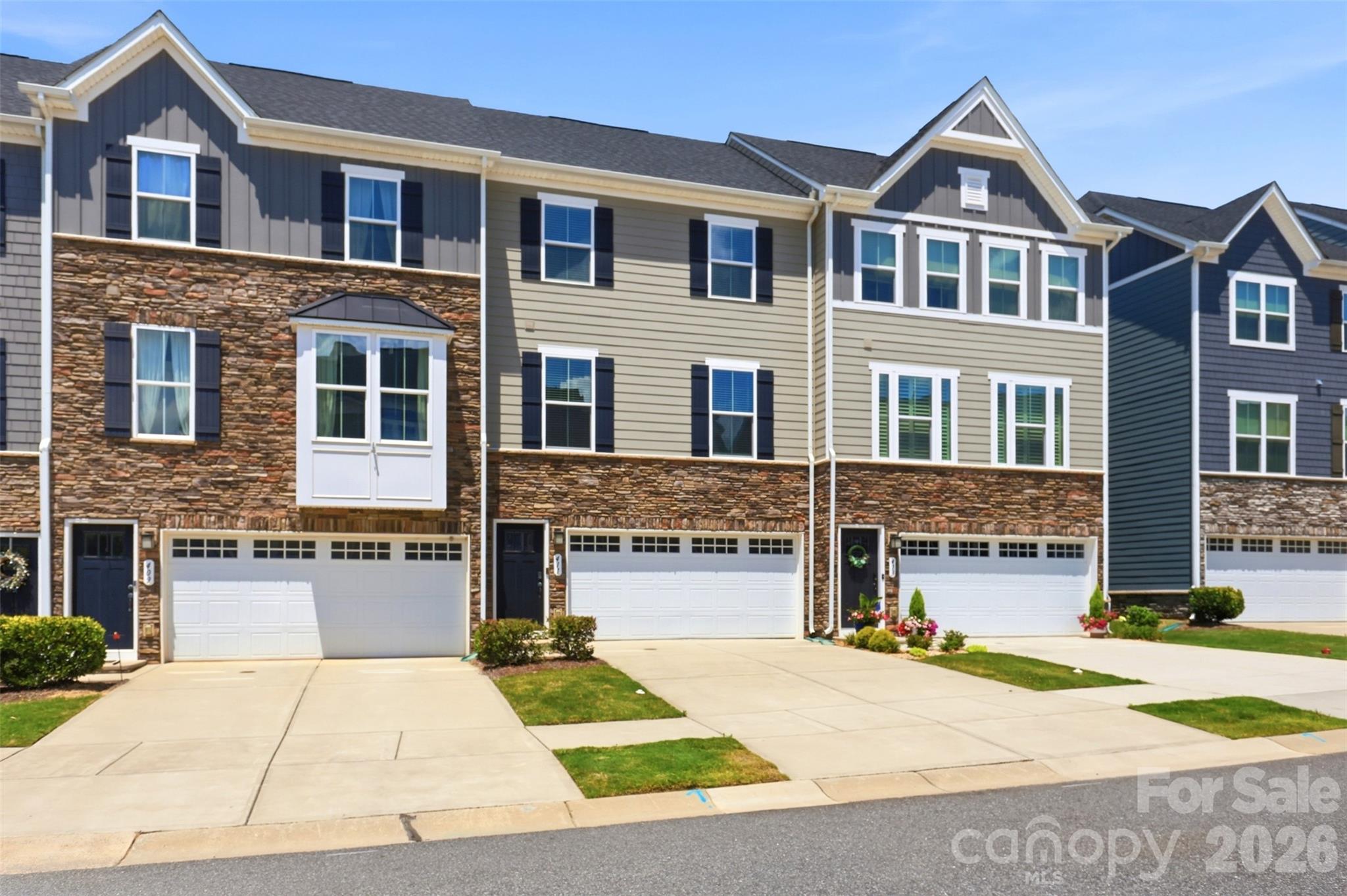 Trinity Townes - Residential