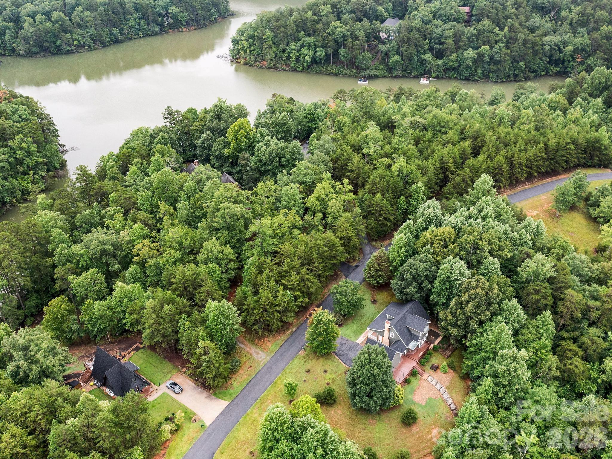 Lake Adger - Residential