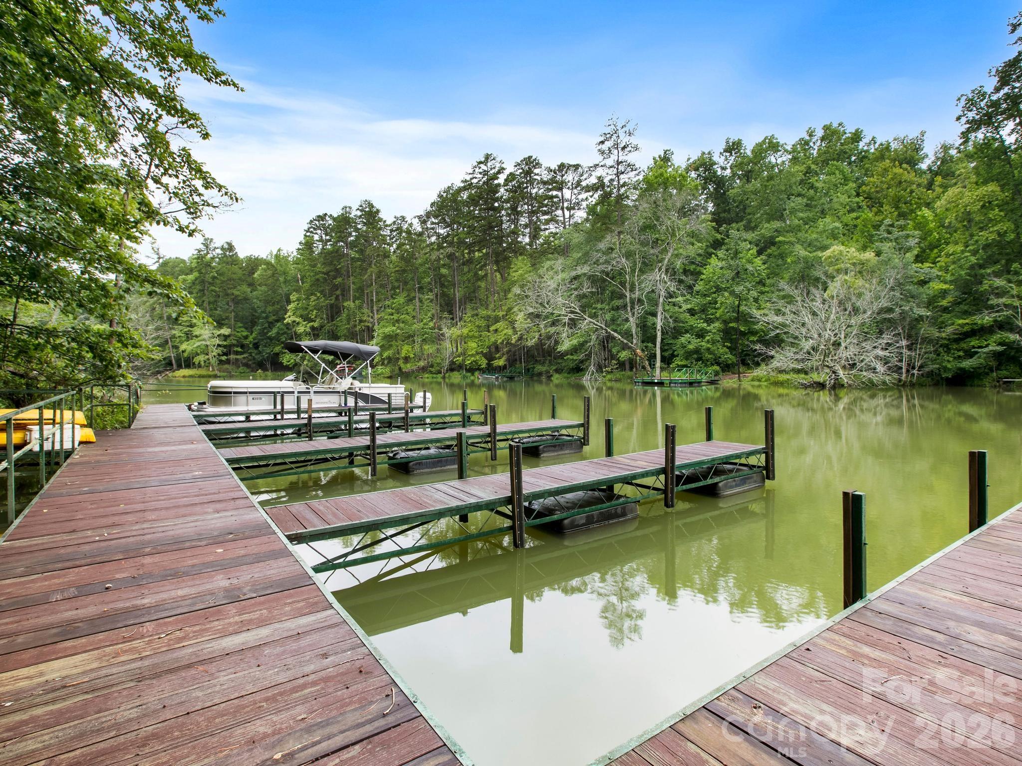 Lake Adger - Residential