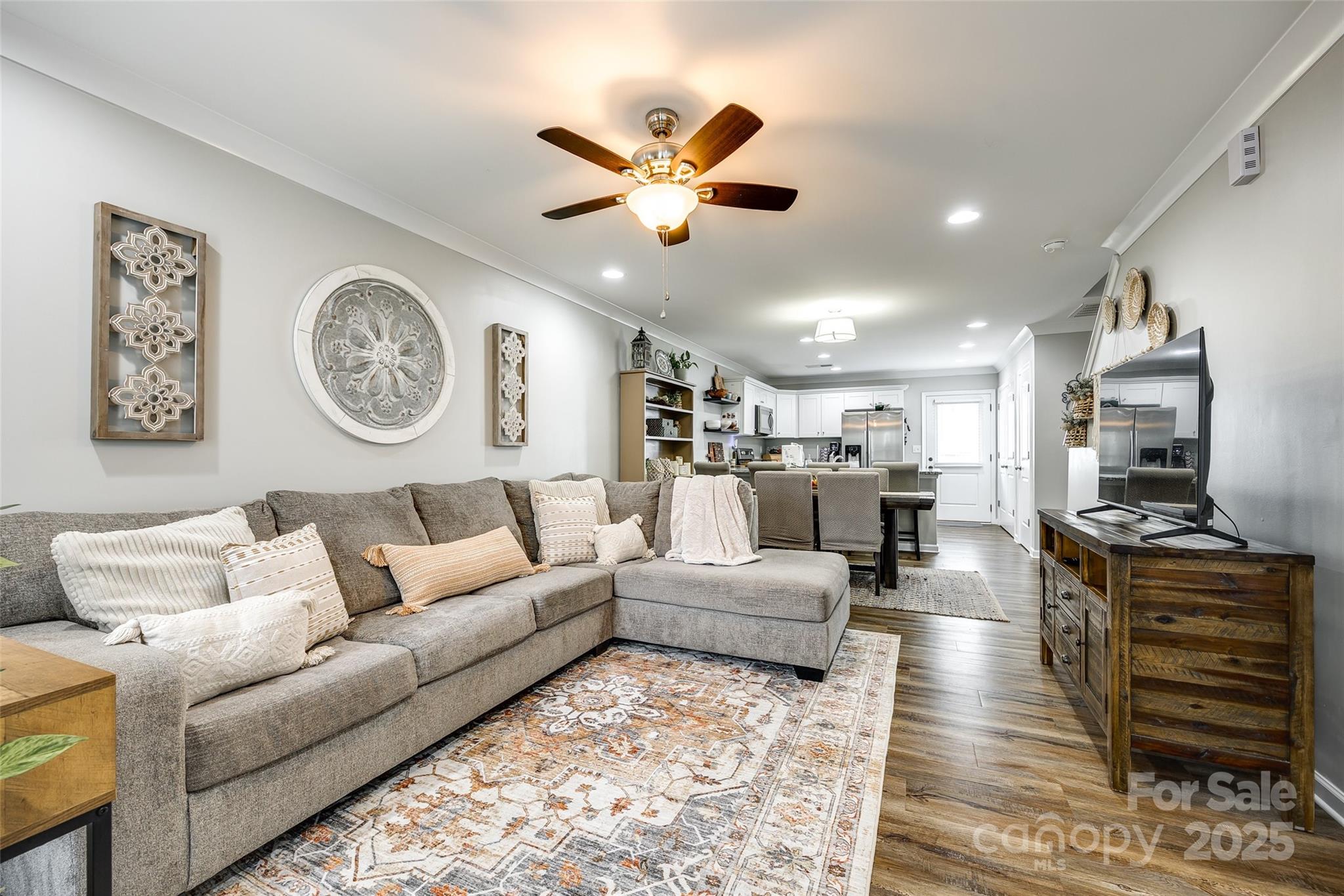 Avery Lake - Residential