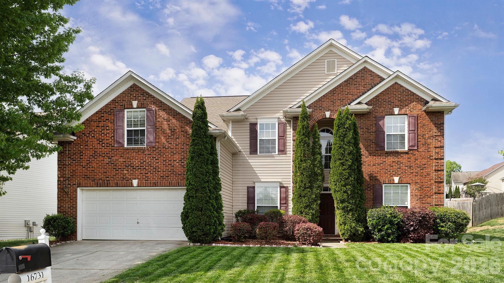 Old Stone Crossing - Residential