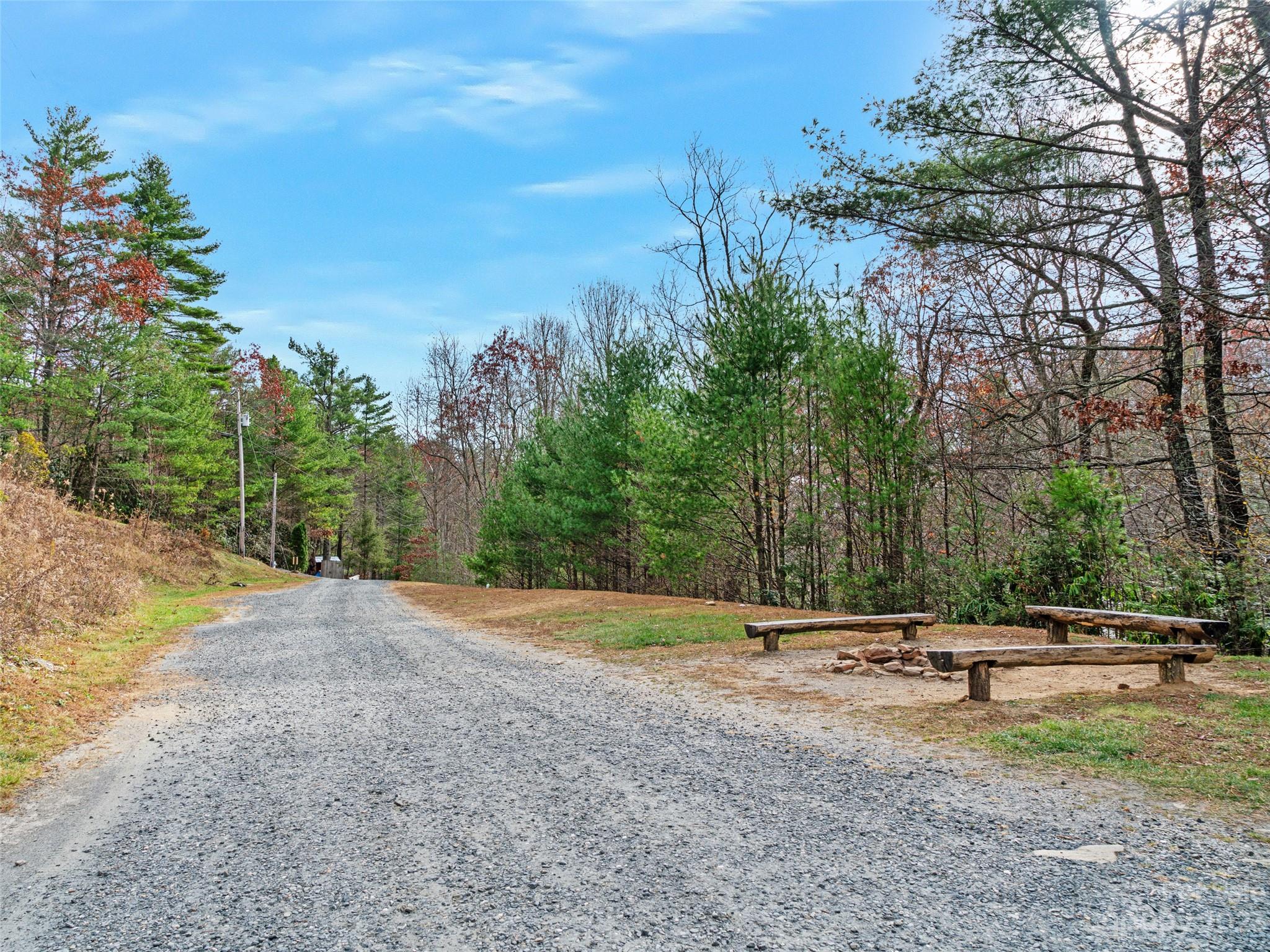 Bear Den Acres - Land