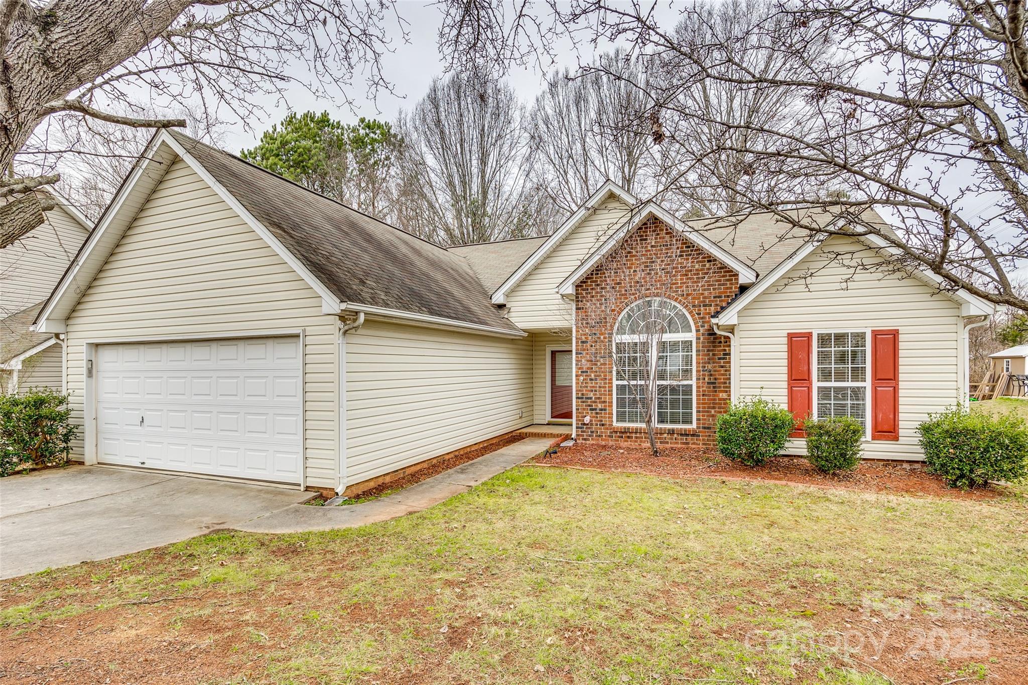 Discover this beautifully updated 3-bedroom, 2-bathroom home in the desirable Mabry Park neighborhood. With 1,488 square feet of thoughtfully designed living space, this home offers both comfort and modern updates.

Enjoy fresh new paint and stylish luxury vinyl plank flooring throughout. The inviting living room features a cozy fireplace, perfect for relaxing evenings. Step outside to the screened-in porch, where you can enjoy the serene views of a private, wooded backyard—ideal for outdoor gatherings or peaceful mornings.

The community features a neighborhood pool, adding to the appeal of this fantastic location. Don't miss your chance to call this move-in-ready gem home. Schedule a showing today!