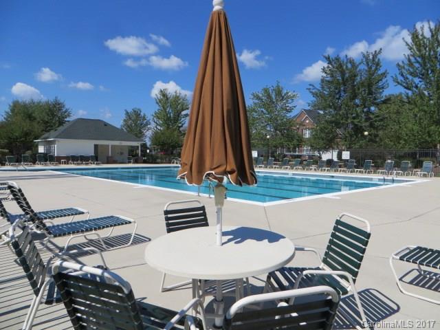 Autumn Cove At Lake Wylie - Residential