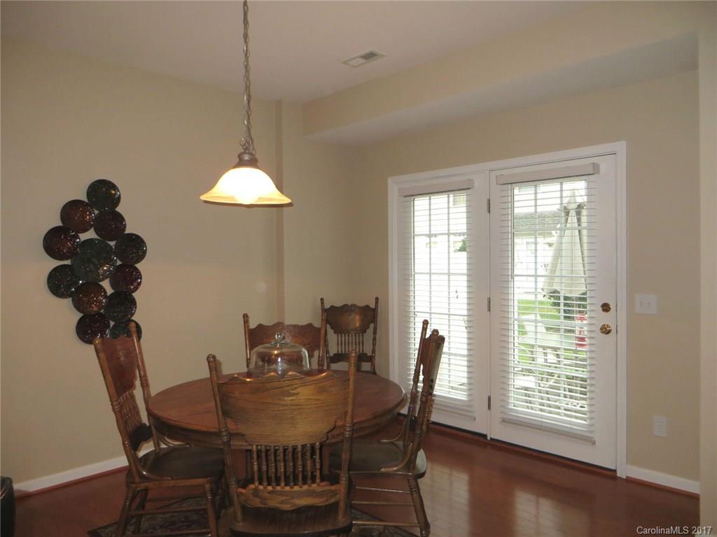 Autumn Cove At Lake Wylie - Residential