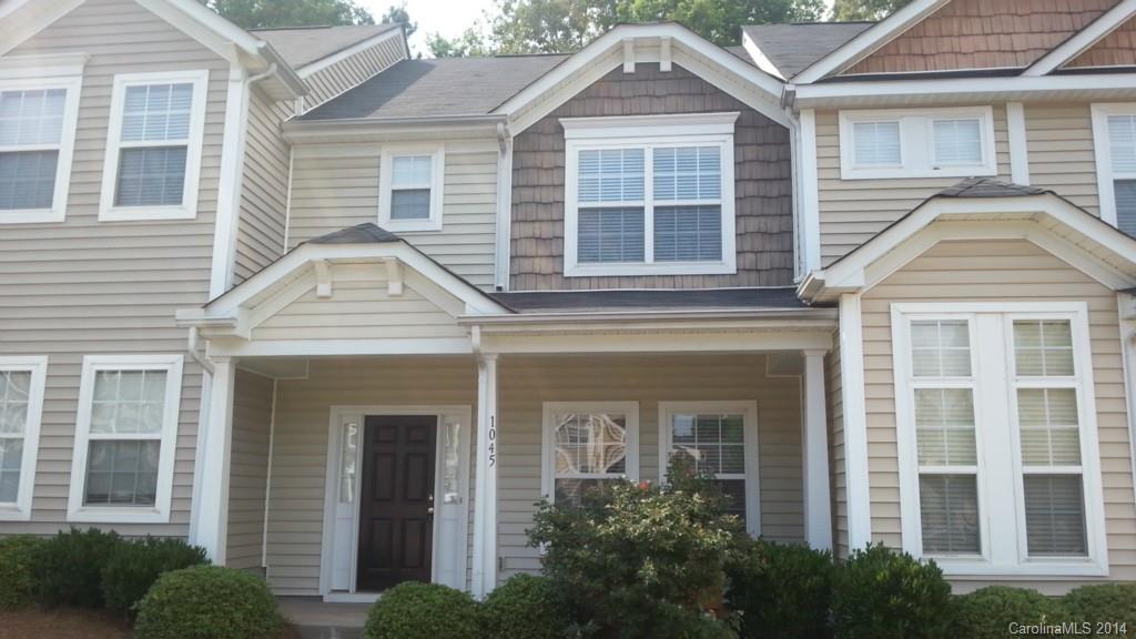 Great 2-story, 2-bed, 2.5-bath townhome in Constitution Park is close to shopping, dining and I-77. The open floor plan on the main level includes a combination living room/dining room with gas fireplace and TV niche; kitchen with complete appliances and plenty of storage in the cabinets and walk-in pantry; powder room and laundry closet. The upper level features two large bedrooms and two bathrooms. There is a patio and porch. Trash service, and lawn care are included in the price of rent.