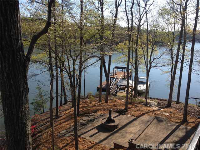 Tega Cay - Residential