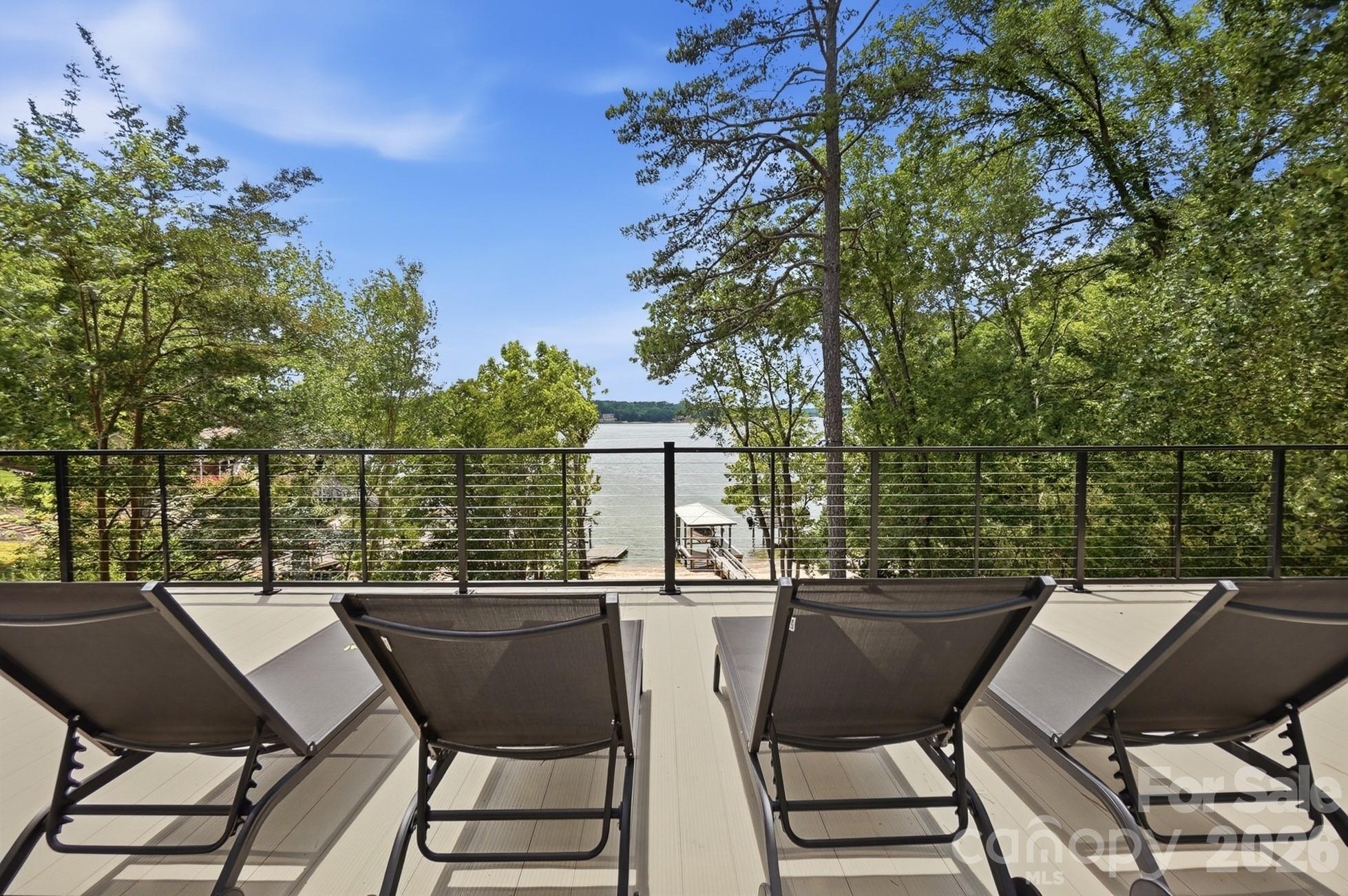 Tega Cay - Residential