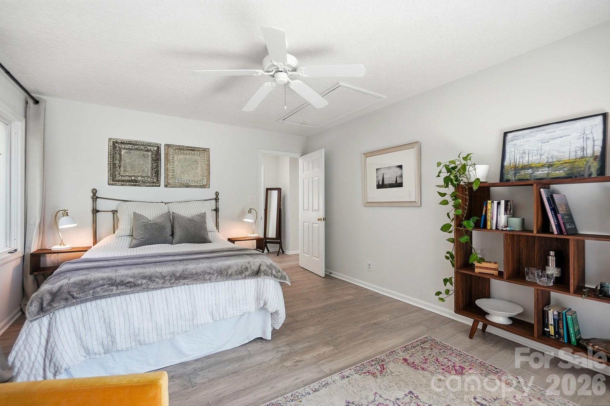 Tega Cay - Residential