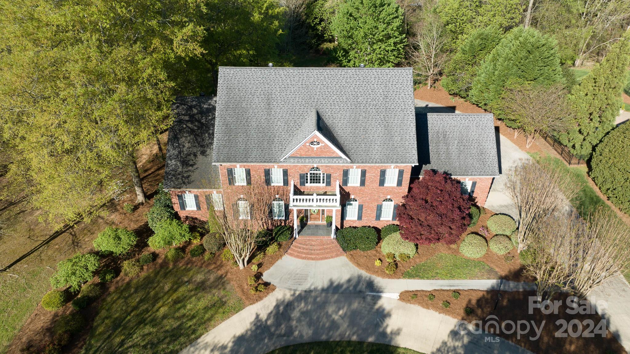 HARLINSDALE - Residential