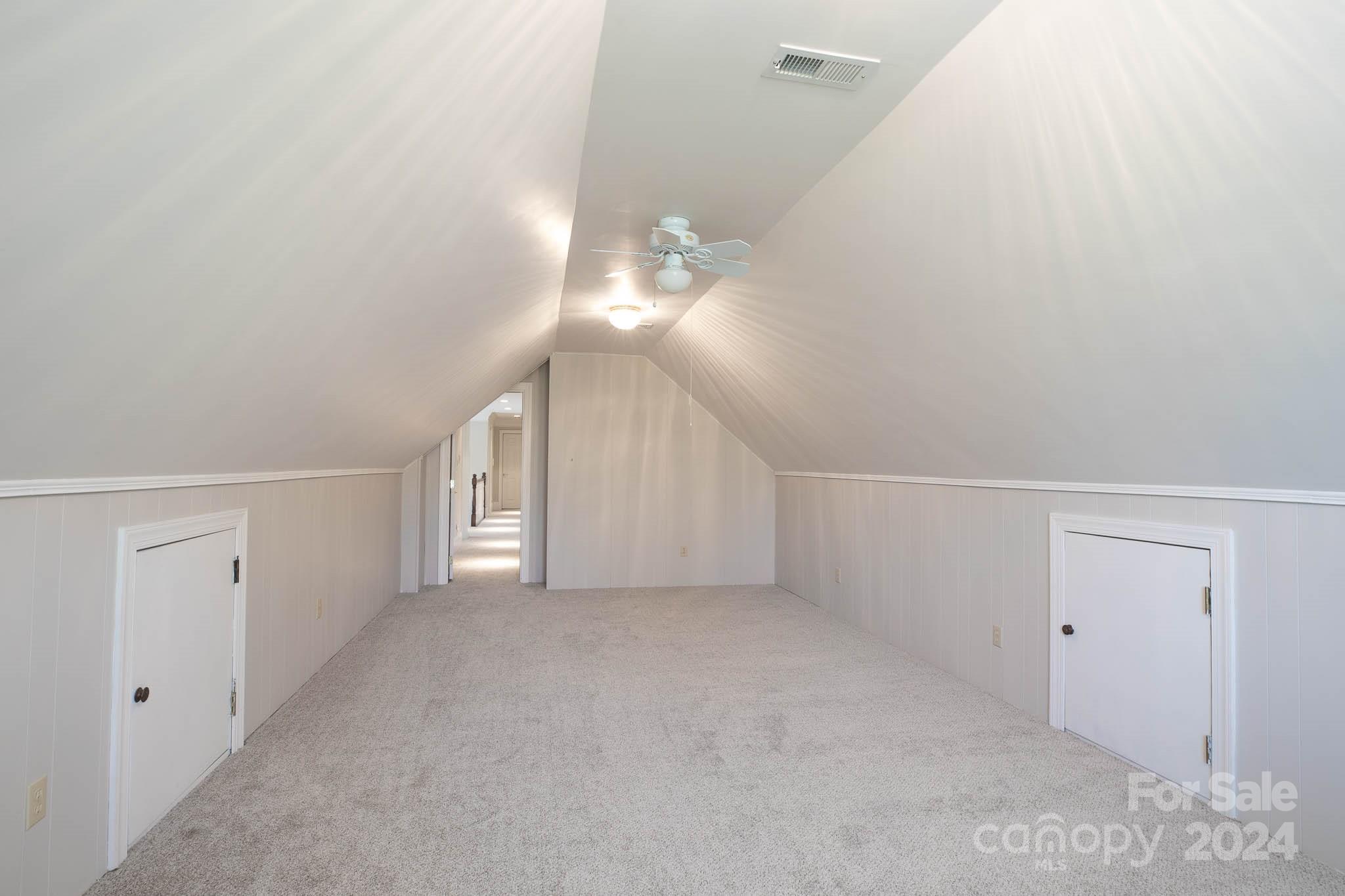 HARLINSDALE - Residential