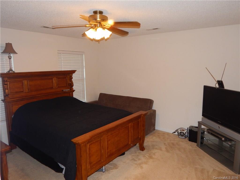 Holly Hill - Residential