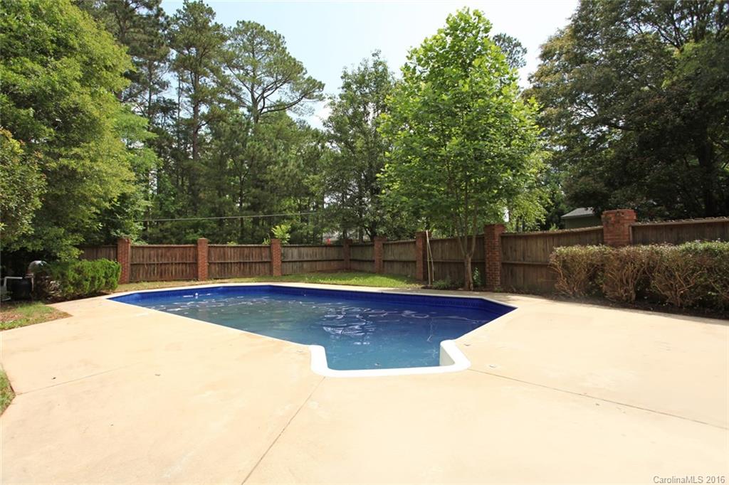 Foxwood - Residential