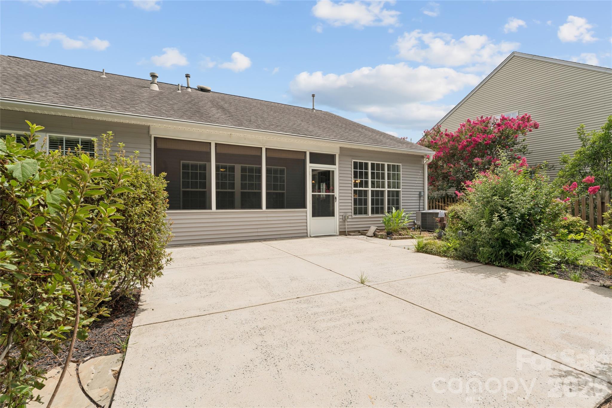 Highland Creek - Residential