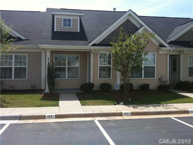 Ranch townhome that is located in SC & minutes from  Charlotte & Ballantyne area!Townhome has 2BR/2 full baths  The living room and dining room area have wood floors, kitchen has beautiful wood cabinets,  Corian countertops &  SS appliances. Pre-wired surround sound in the whole house.  Enjoy the Carolina evenings in your private screened porch in the back yard that is also fenced in. 
Community pool!  Low HOA fee! 
USDA eligible,100% financing program- that means no money down if you qualify!