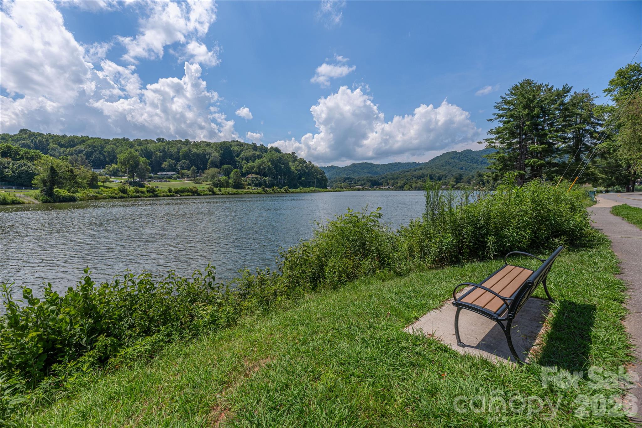 Lakemont Condominiums - Residential