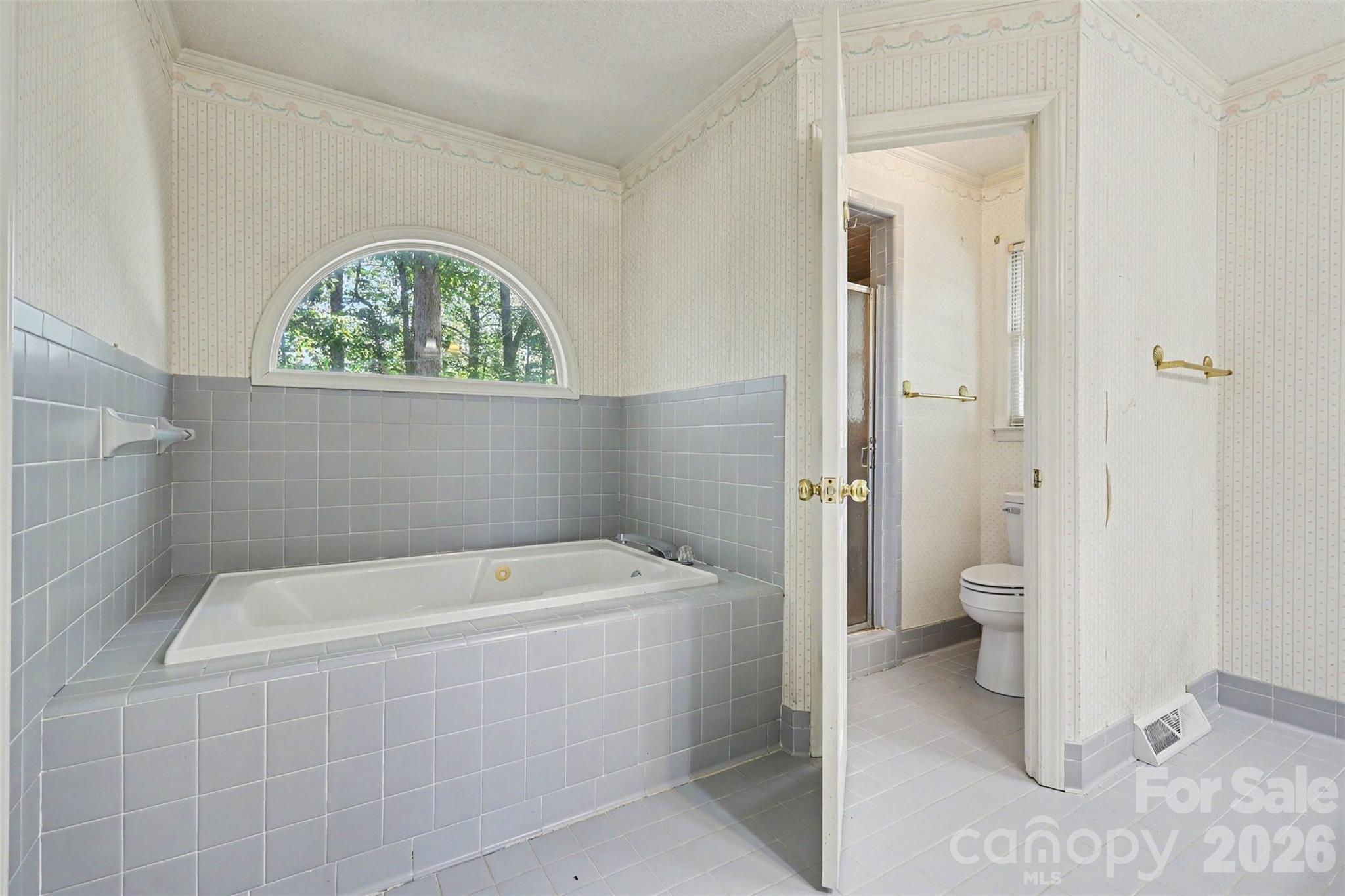 Country Creek - Residential