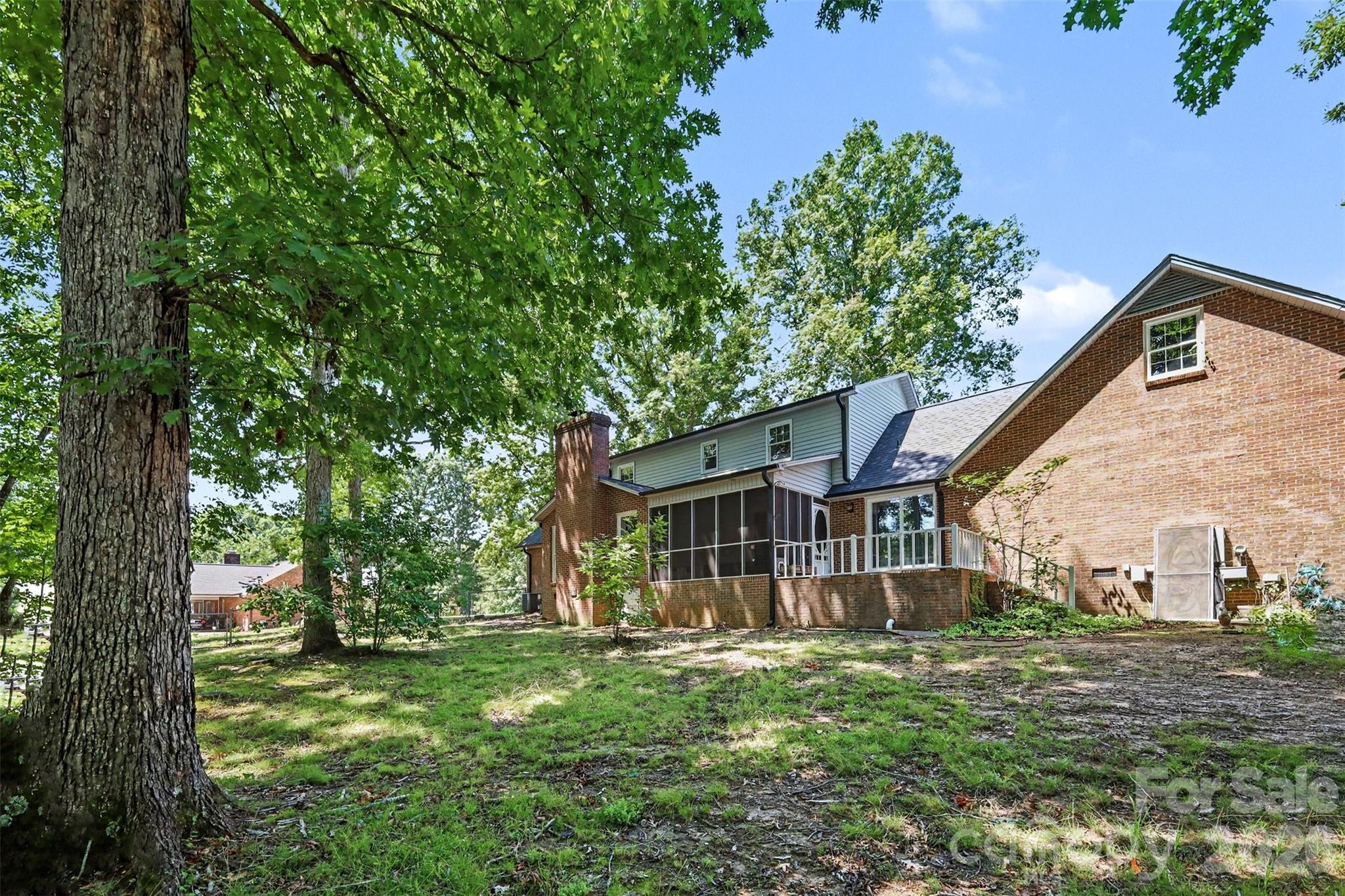Country Creek - Residential