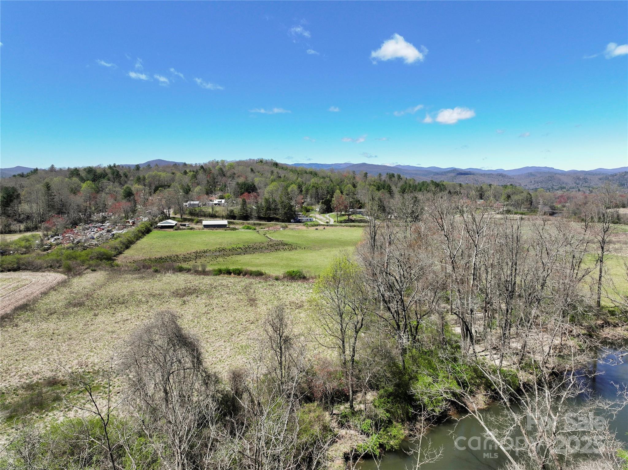 Knob Creek - Land