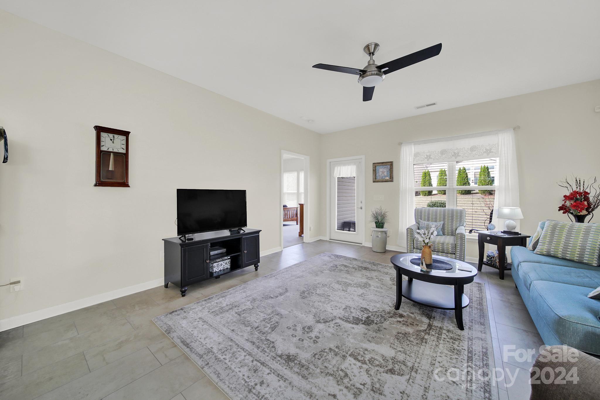 Sun City Carolina Lakes - Residential