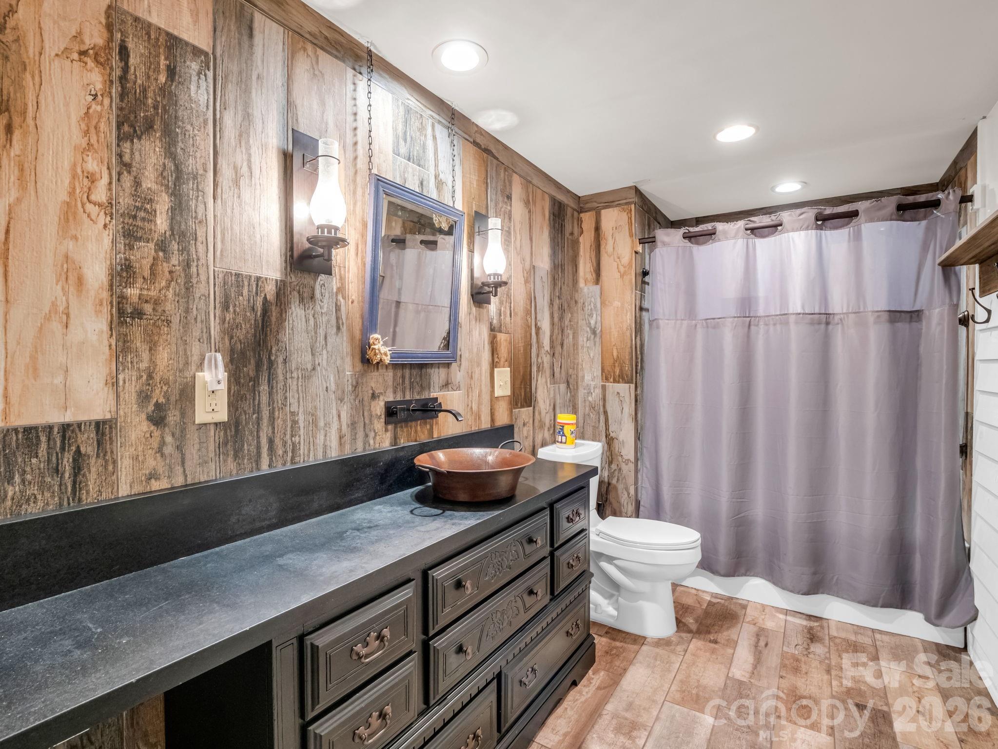 Rumbling Bald on Lake Lure - Residential