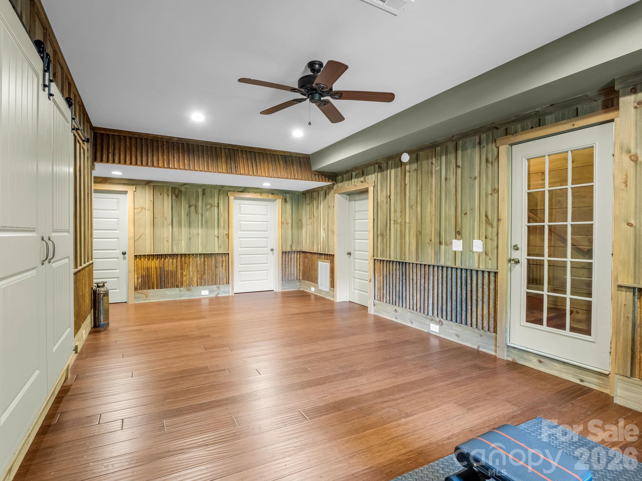 Rumbling Bald on Lake Lure - Residential