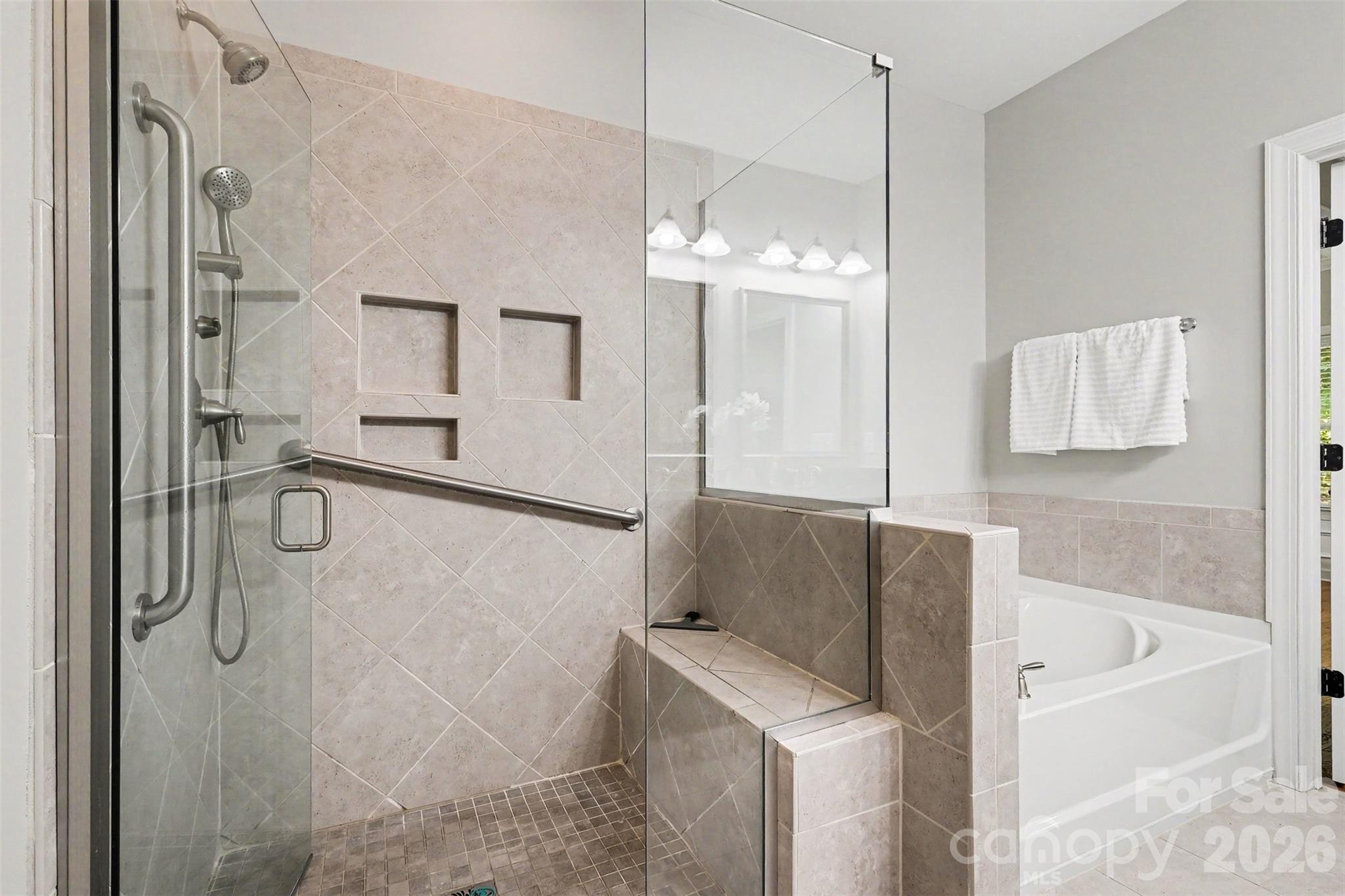 Oakbridge at Waterleaf - Residential