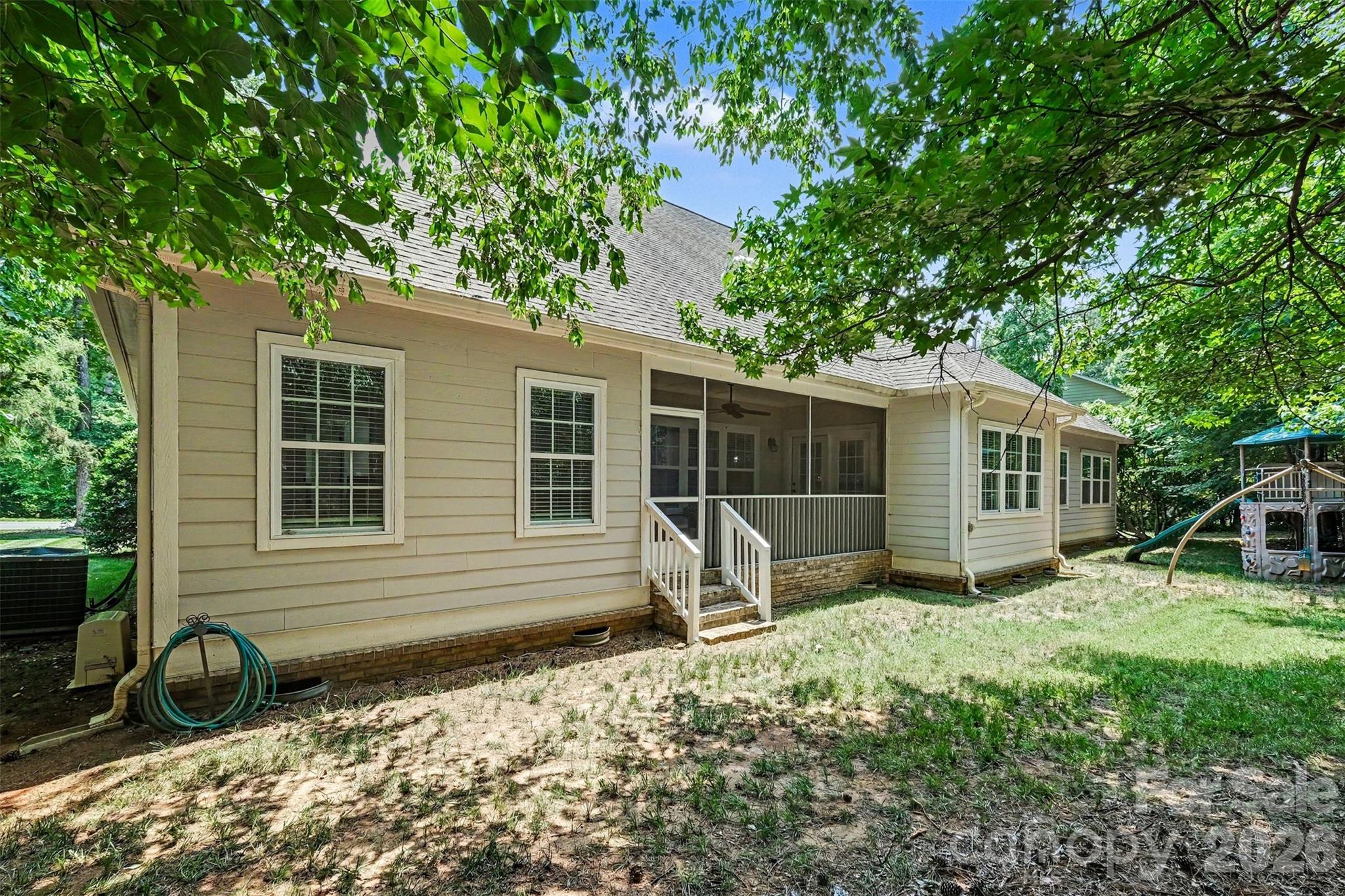 Oakbridge at Waterleaf - Residential