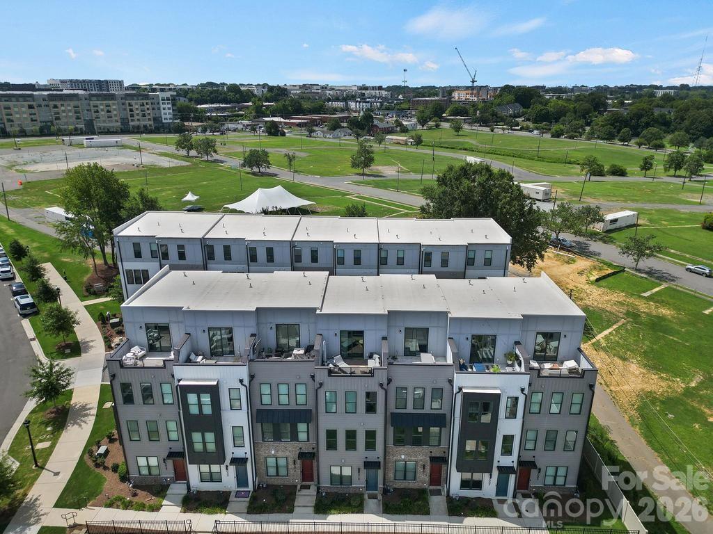 Tremont Station - Residential