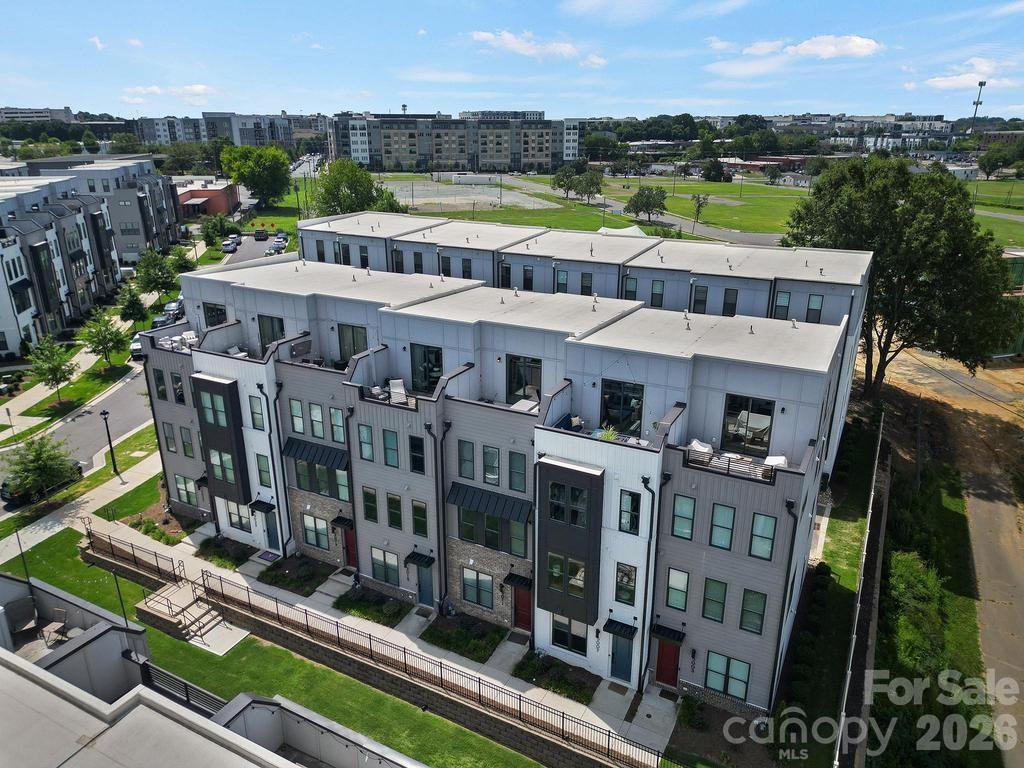 Tremont Station - Residential