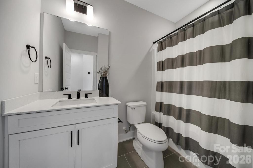 Tremont Station - Residential