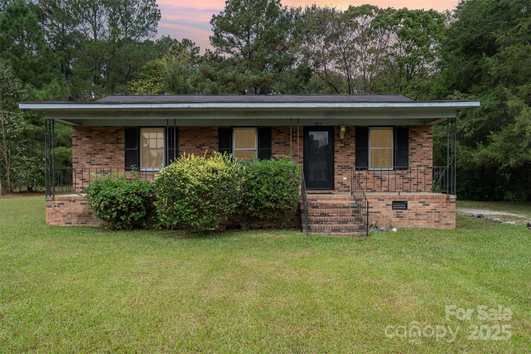 Unlock the potential of this solid brick ranch sitting on a generous lot in the heart of Chester! Featuring 2 bedrooms, 1 bath, this home is perfect for your next fix-and-flip or rental investment. Enjoy the durability of brick construction, a peaceful yard surrounded by mature trees, and endless possibilities to add value. Conveniently located near local shops, dining, and schools, this property offers both small-town charm and practical upside.
Bring your vision — this one’s ready for a refresh and a great return!