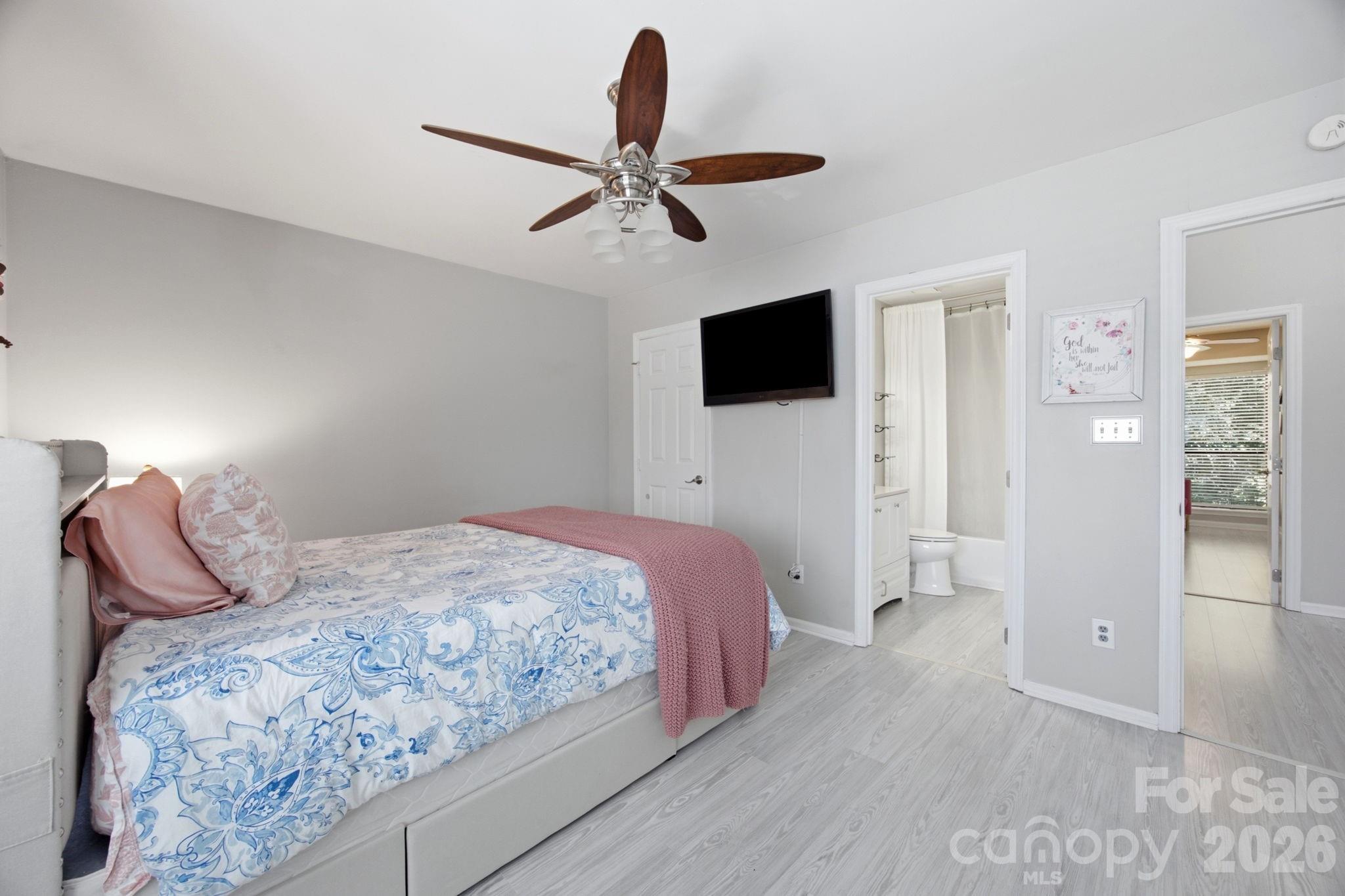Carmel Crossing - Residential