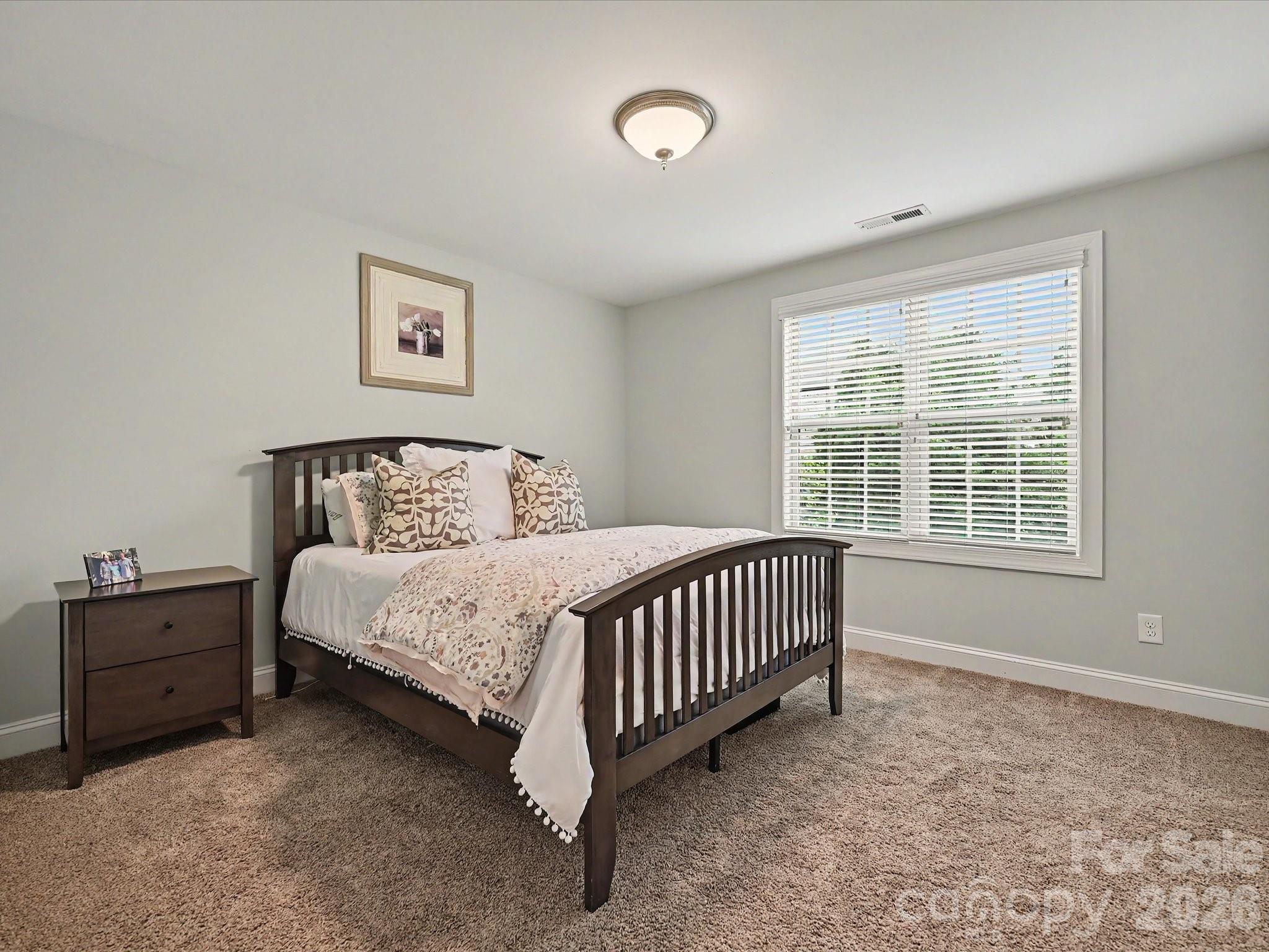 Hampton Oaks - Residential