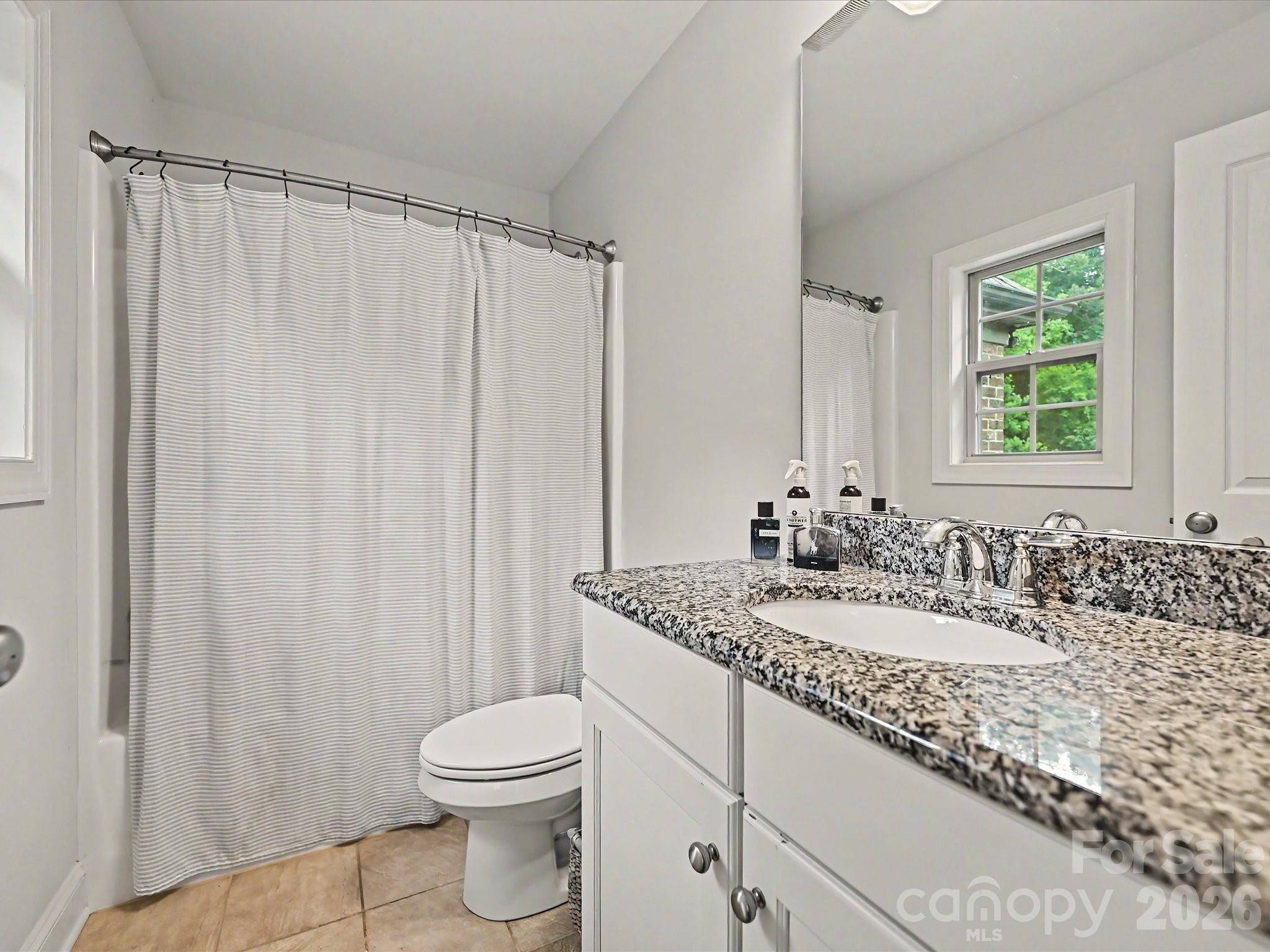 Hampton Oaks - Residential
