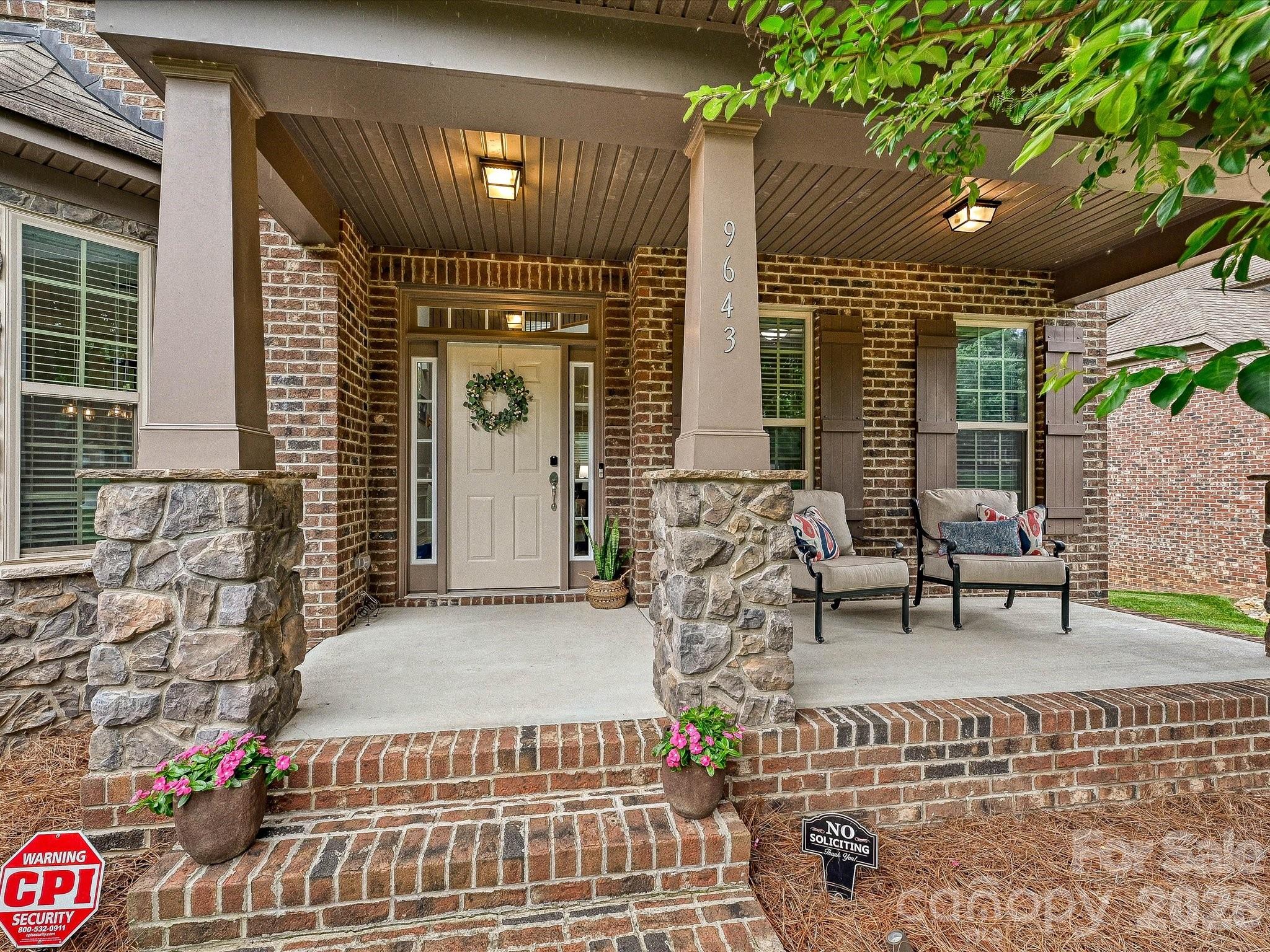 Hampton Oaks - Residential