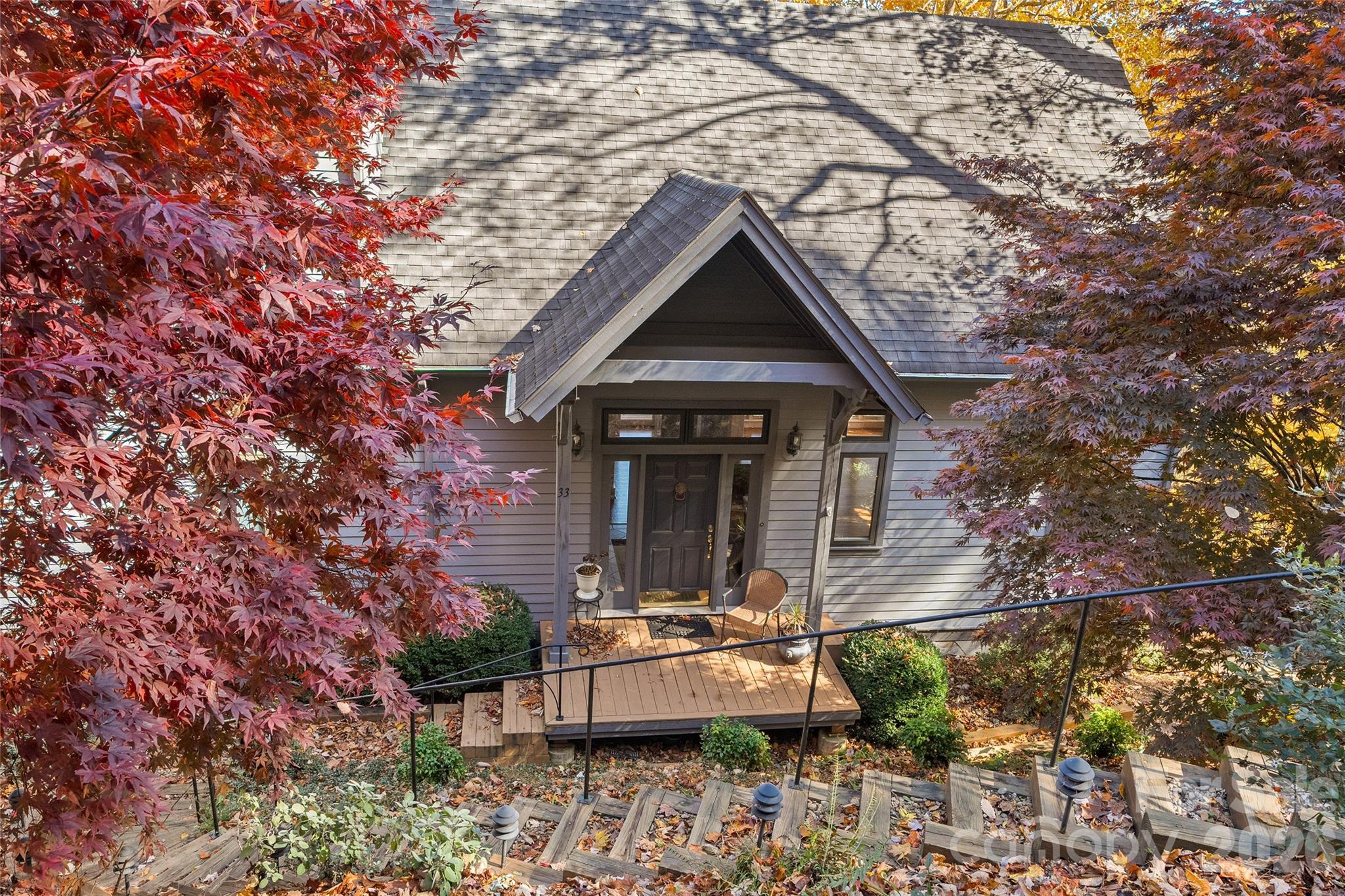 Laurel Ridge - Residential