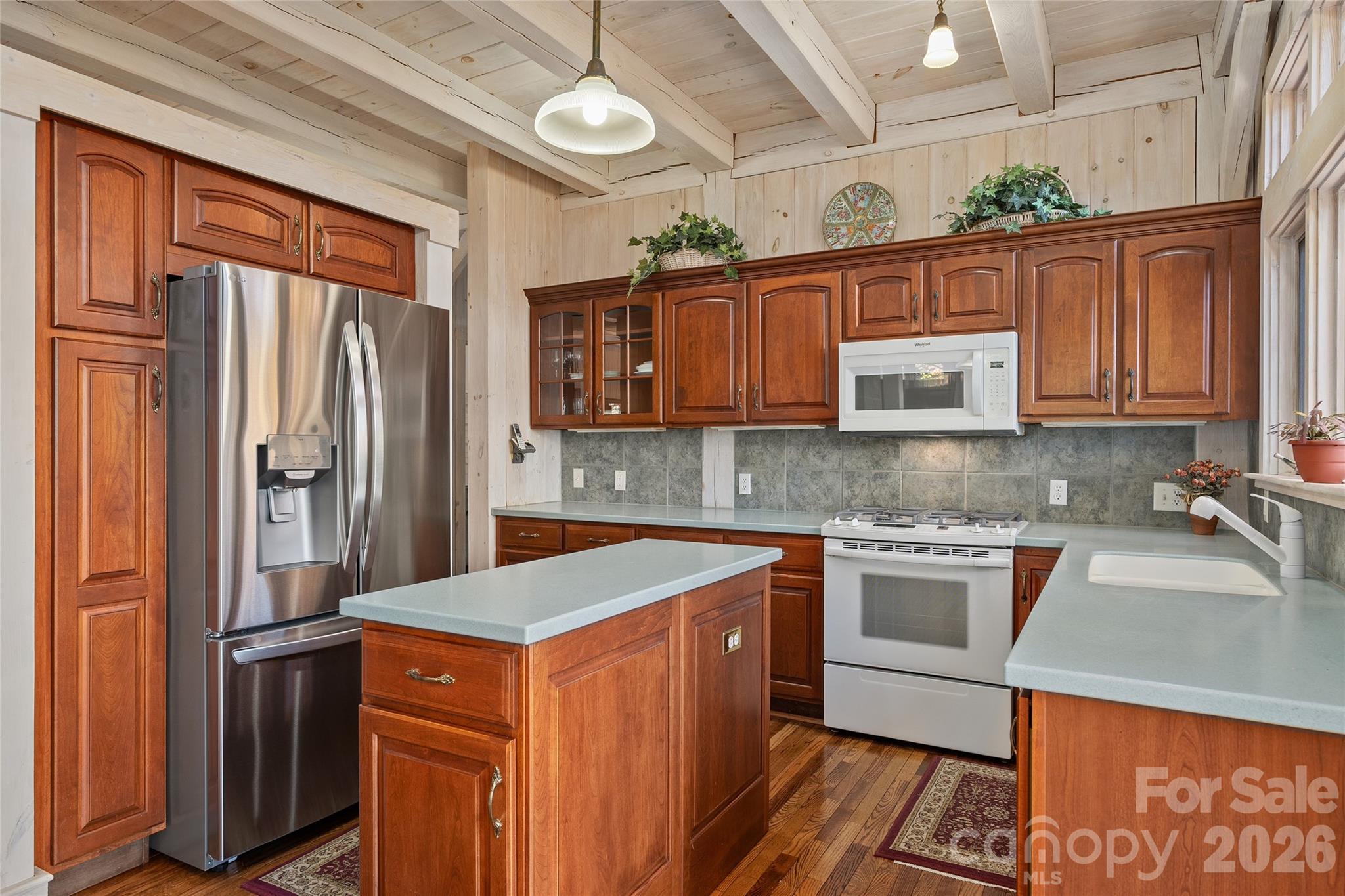 Laurel Ridge - Residential