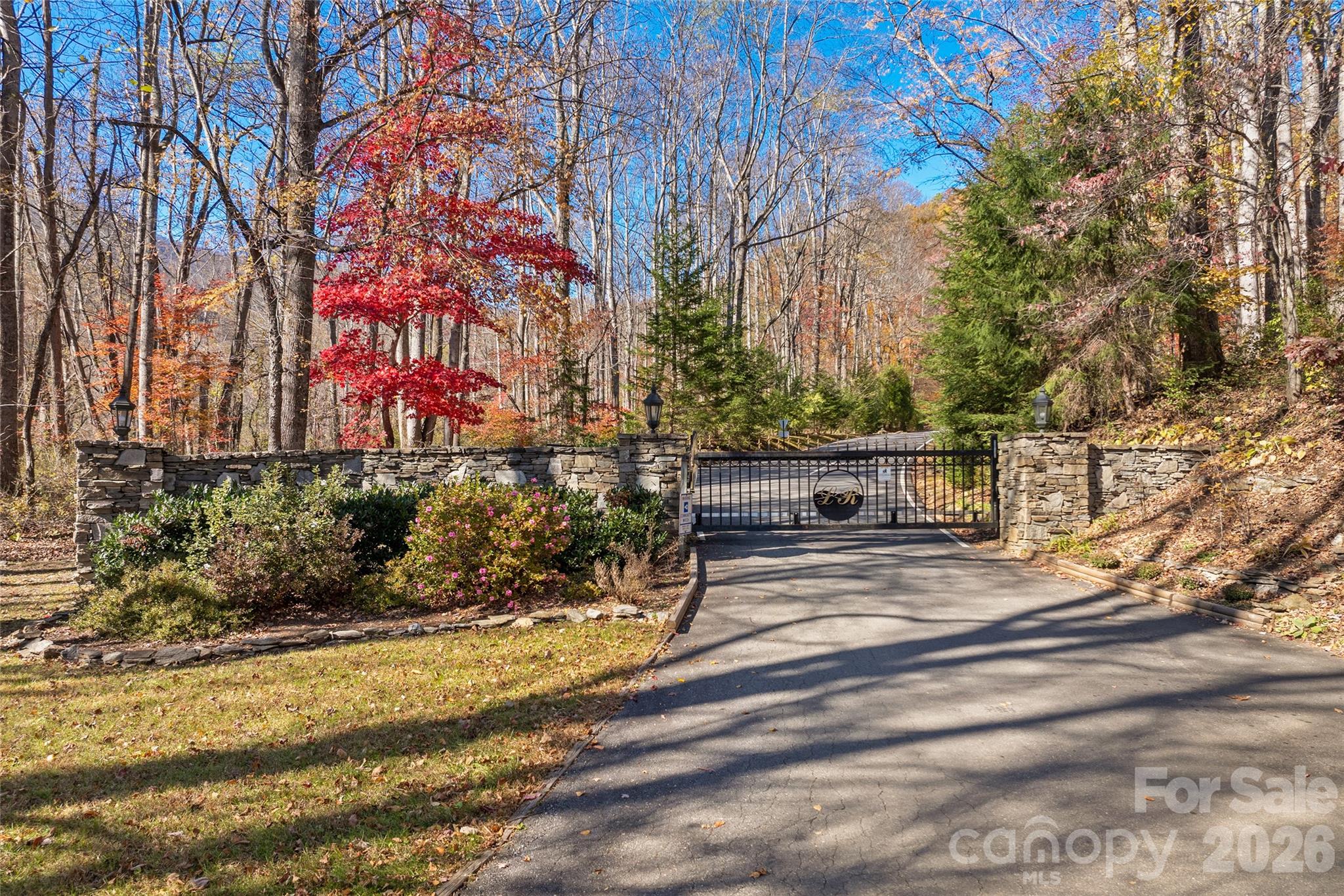 Laurel Ridge - Residential