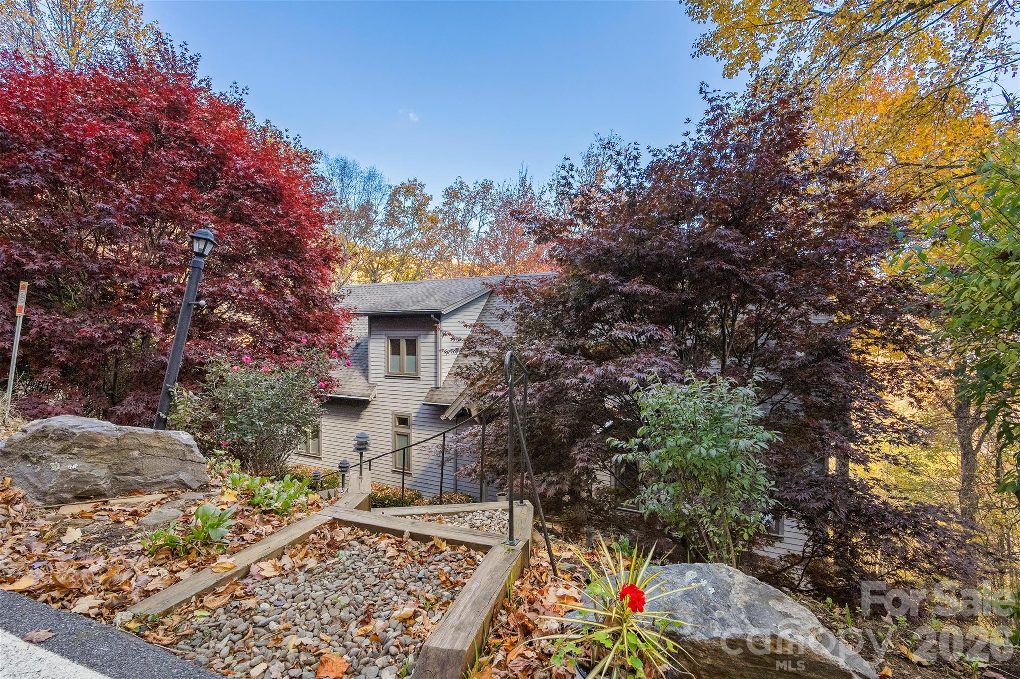 Laurel Ridge - Residential