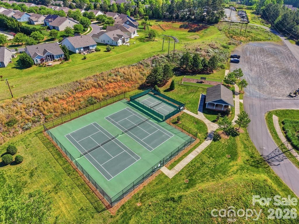 The Vineyards on Lake Wylie - Residential